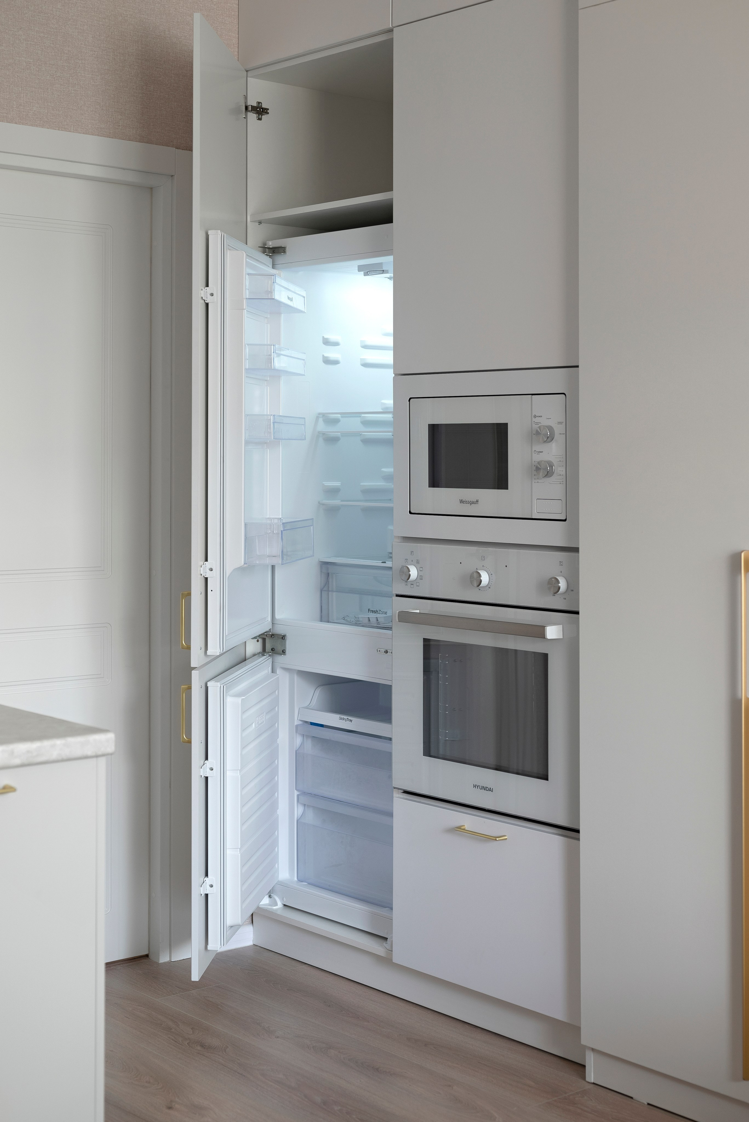 Любоград. Главная