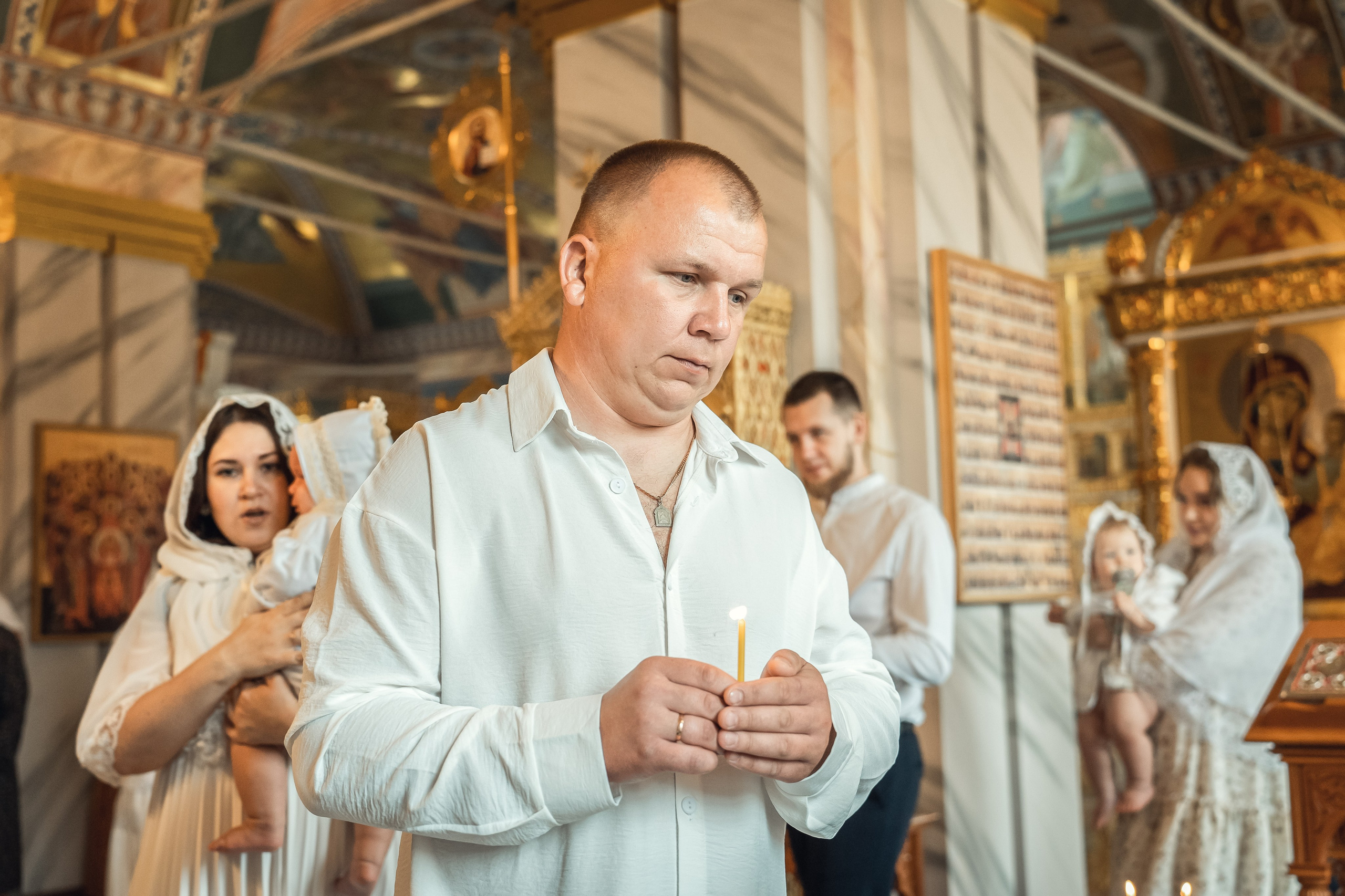 Крещение Полины в храме Покрова Пресвятой Богородицы. Фотограф на Крещение Тула и Венчание в Туле, детский и семейный фотограф