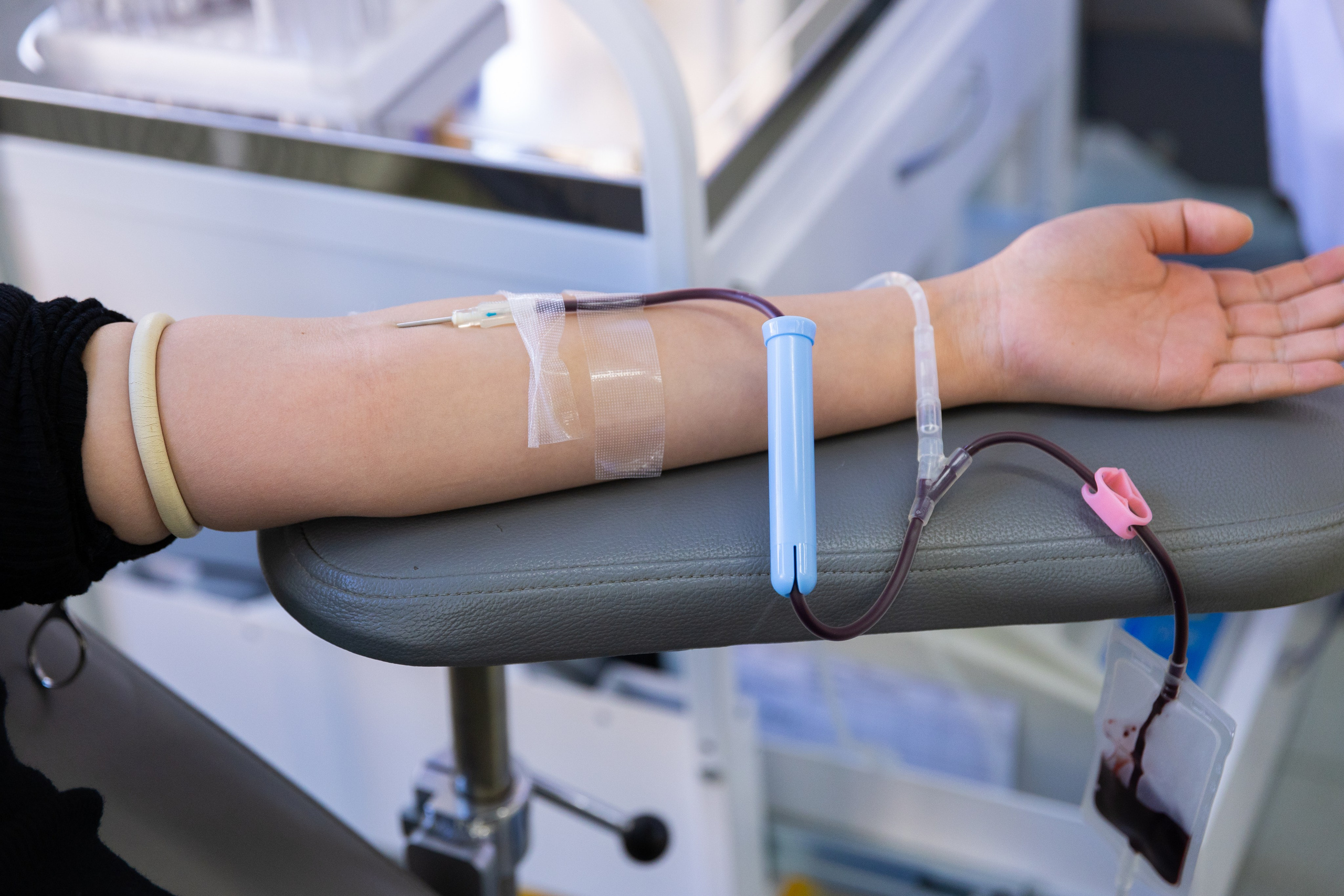 Донорство, краевая станция переливания крови, г. Владивосток. Олег Катакинов| Репортажный фотограф в городе у моря (Владивосток)