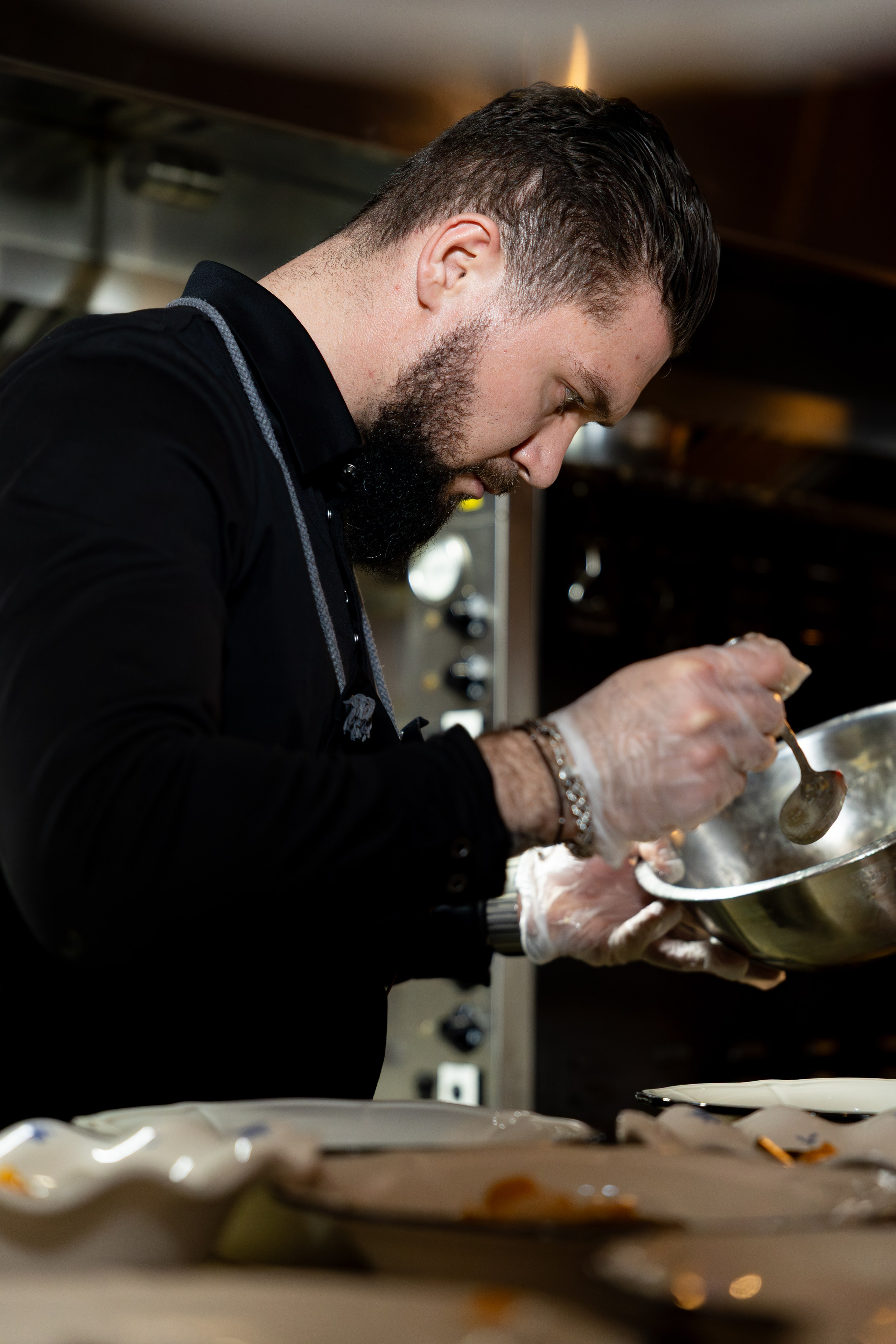 НЕ классический гастрономический ужин Gastrodvor. Дженбаз Павел — фотограф в Ялте