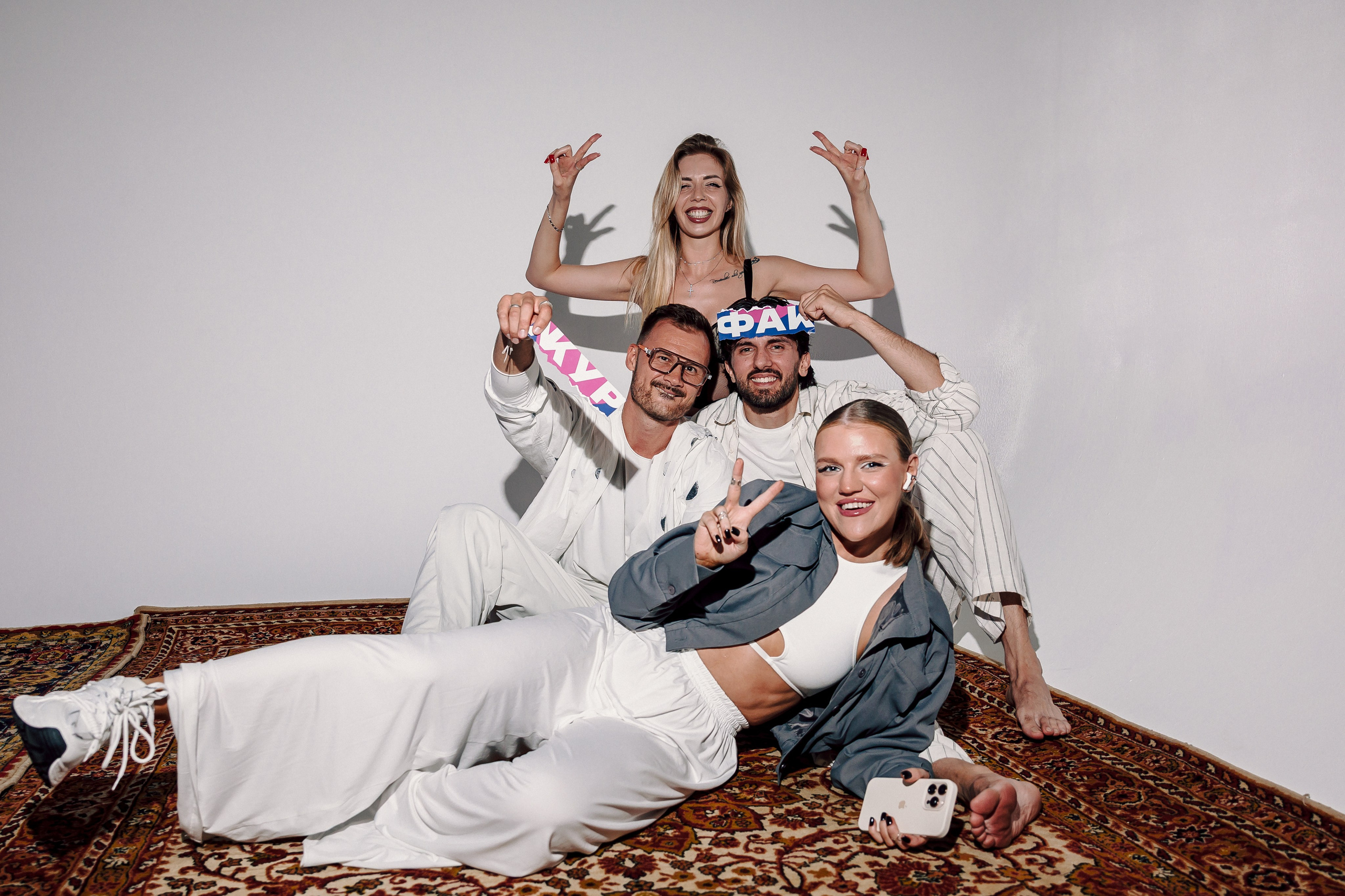 Выпускной курса «Журфак» 2025. Лёшка Варзегов — фотограф