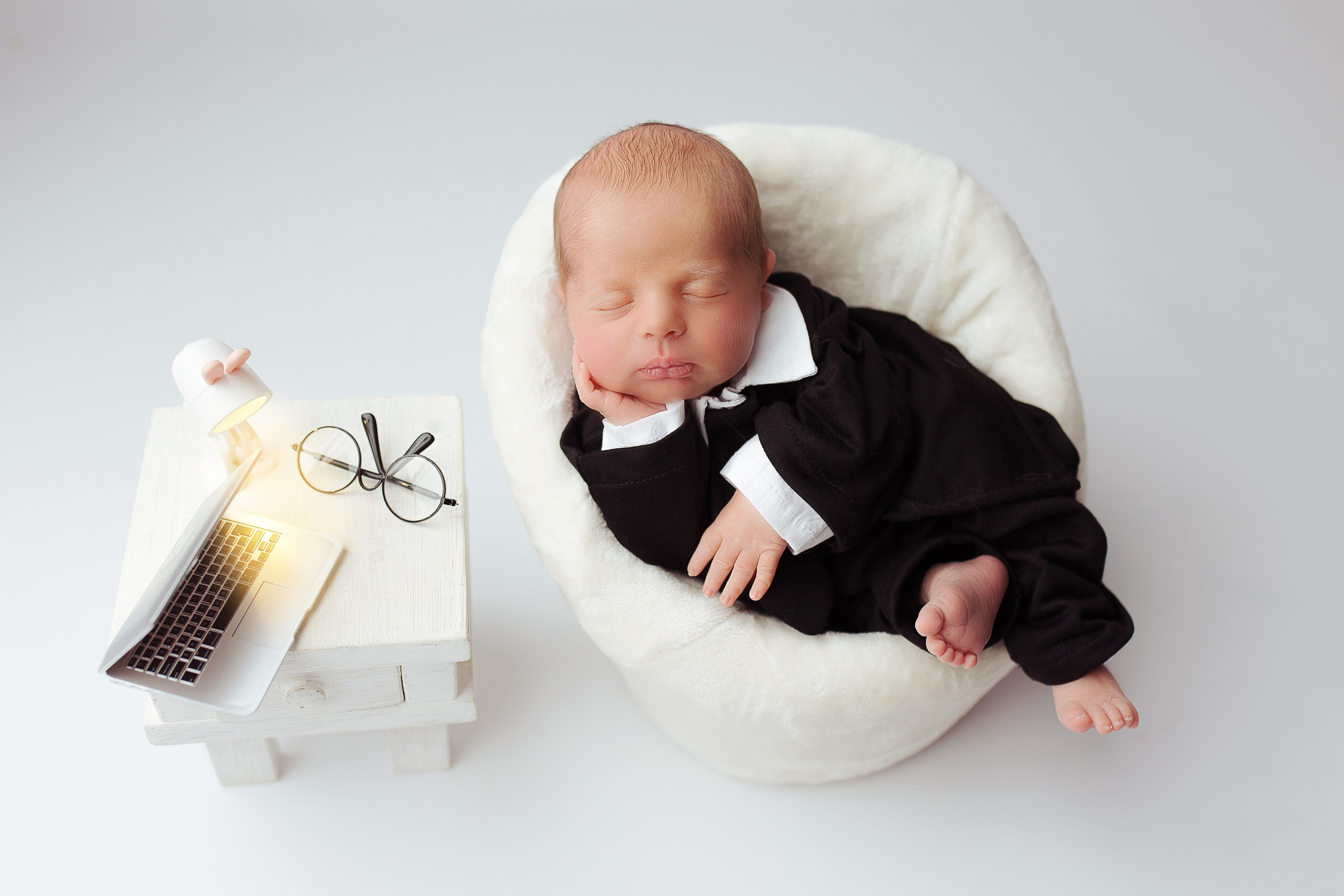 Новорожденные. Фотограф беременности, новорожденных Москва. годики под ключ