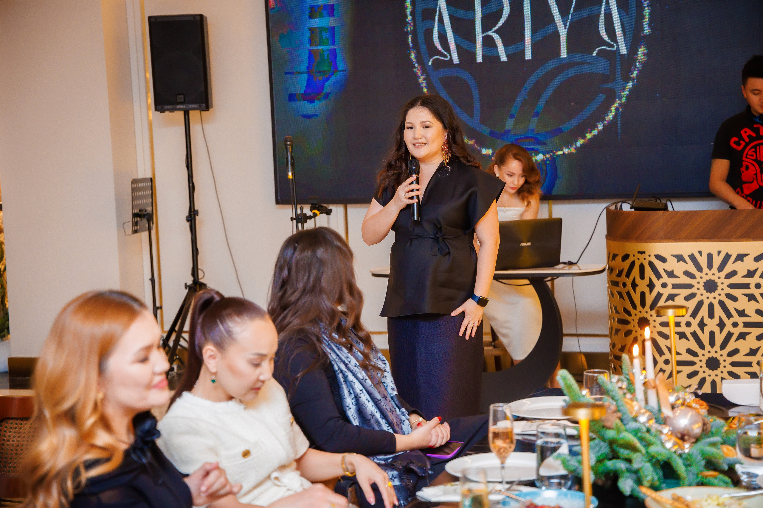 Мероприятие в заведении. Семейный и Свадебный фотограф в Астане Александр Астапов