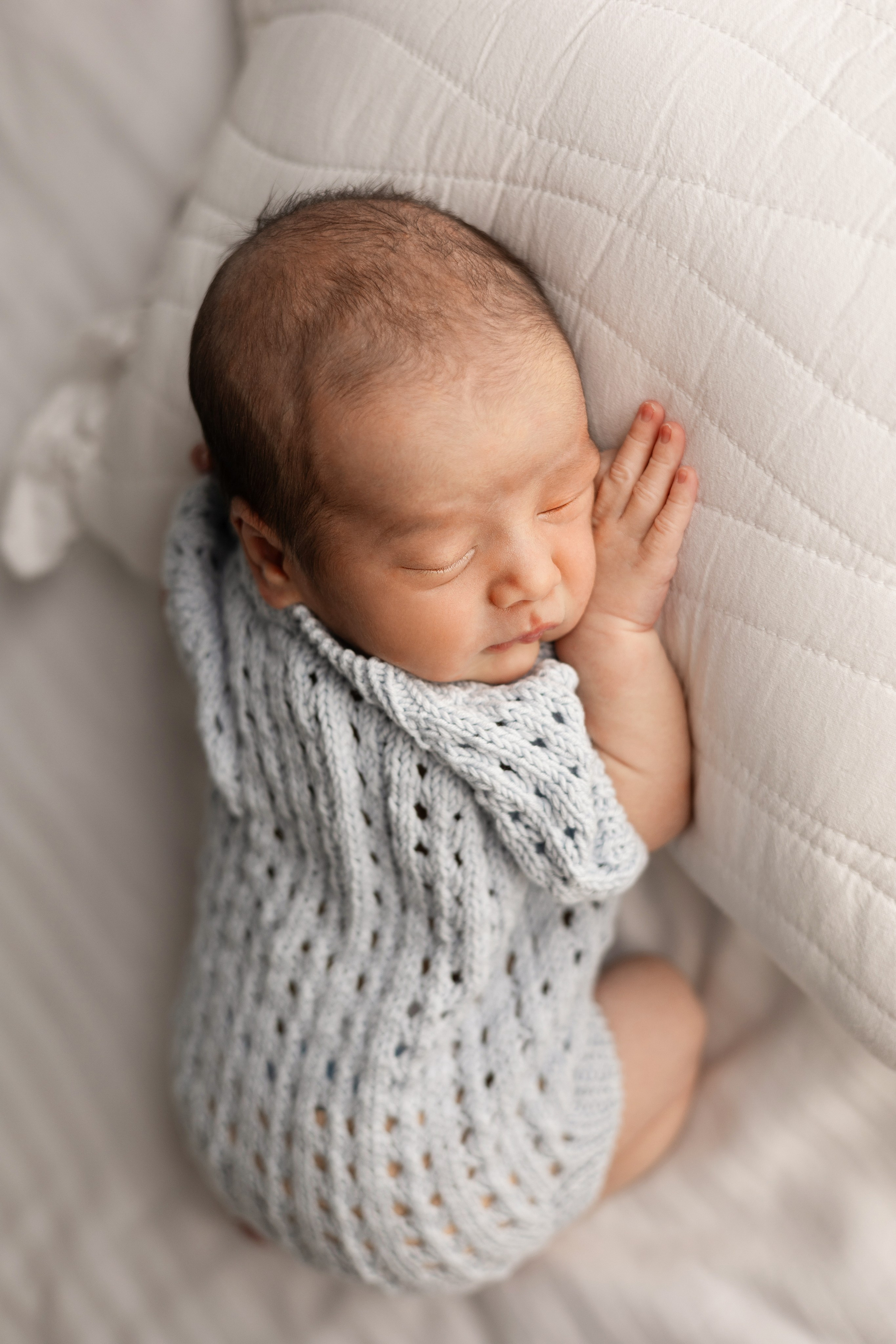 Адам. Лилия Алтухова — фотограф новорожденных в Москве и области