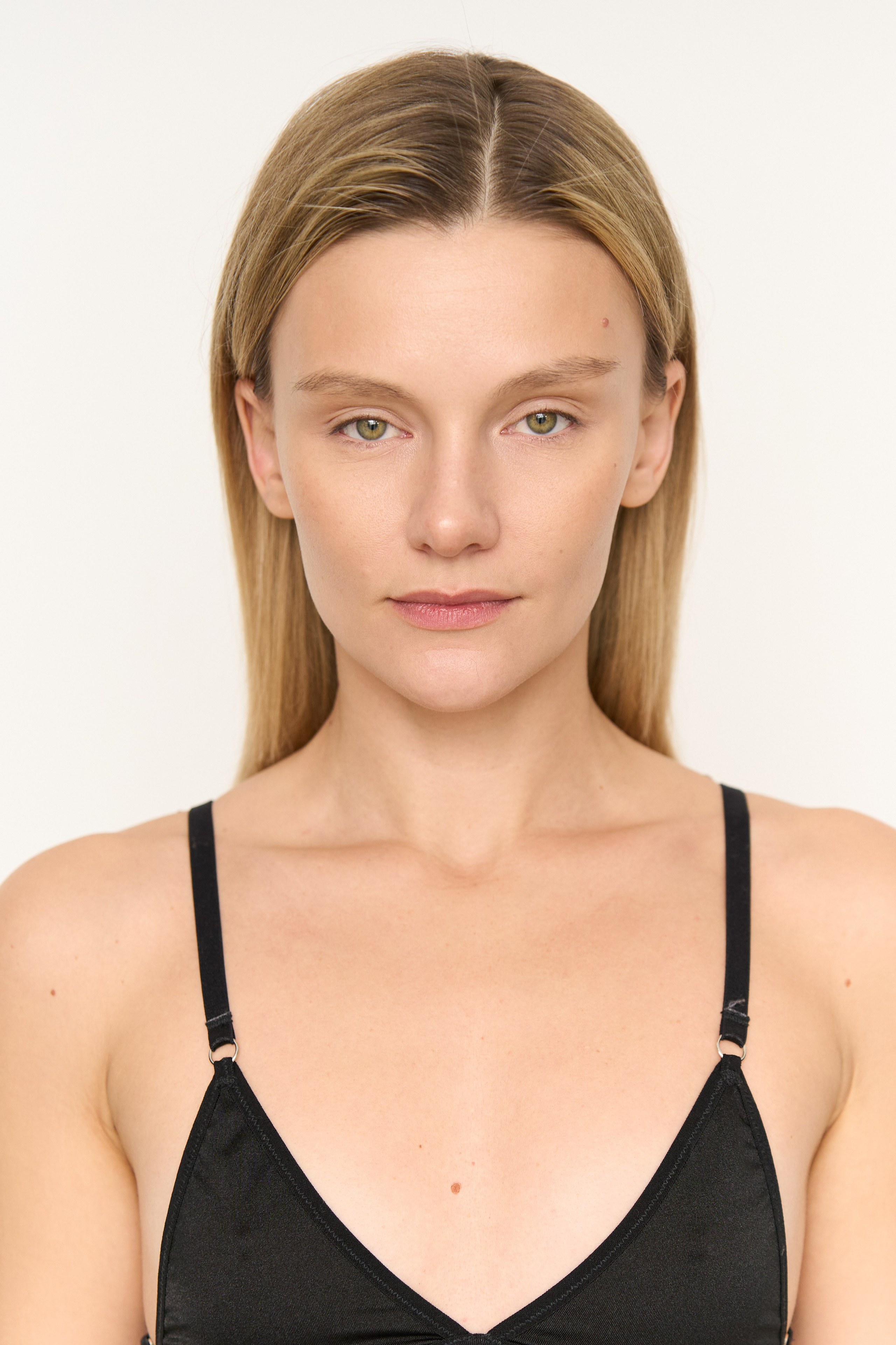 Аня Ч. Oreshkinaphoto.ru