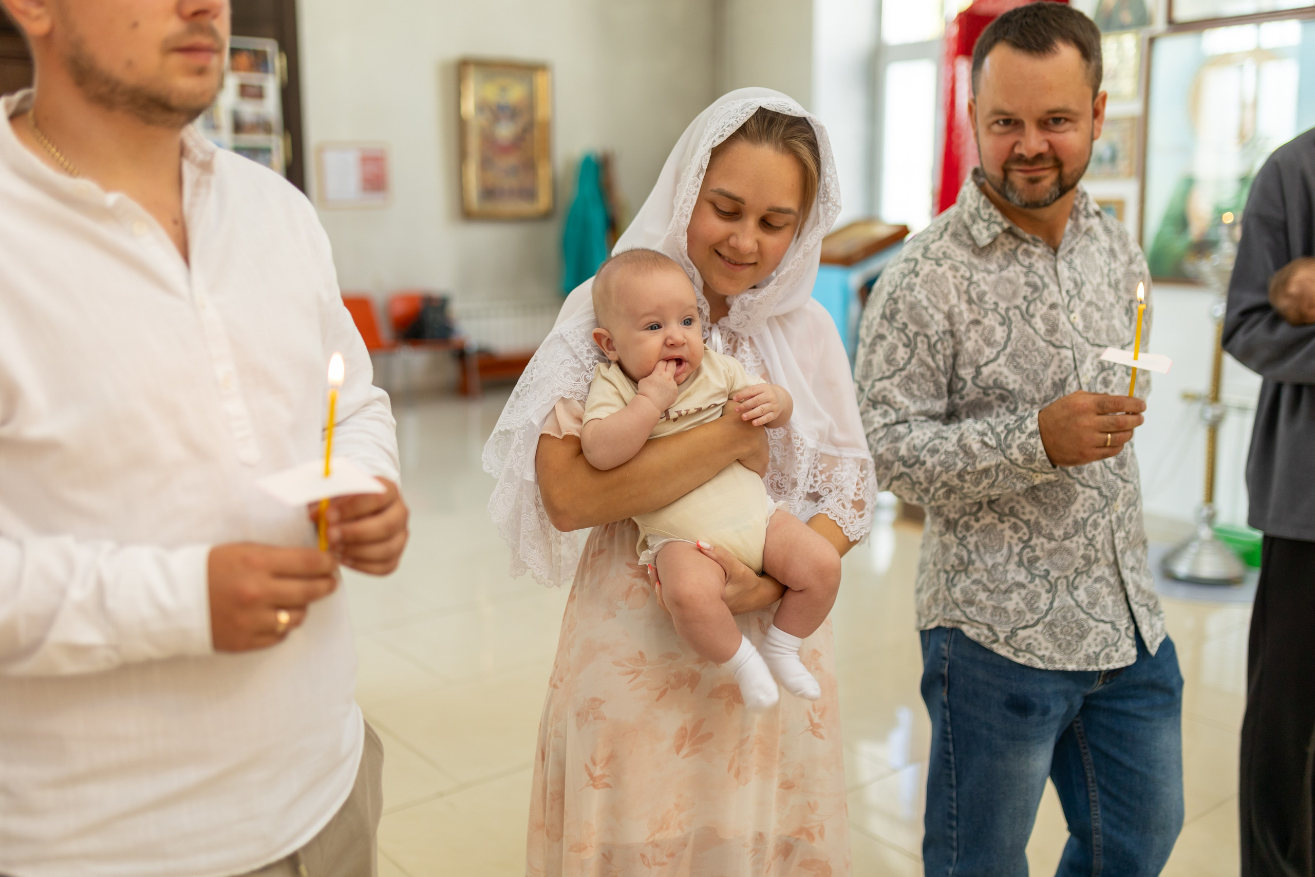 Крещение Артёма (все фото с таинсвта крещения). Фотограф новорожденных. Детский и семейный фотограф Марьяна Юдина