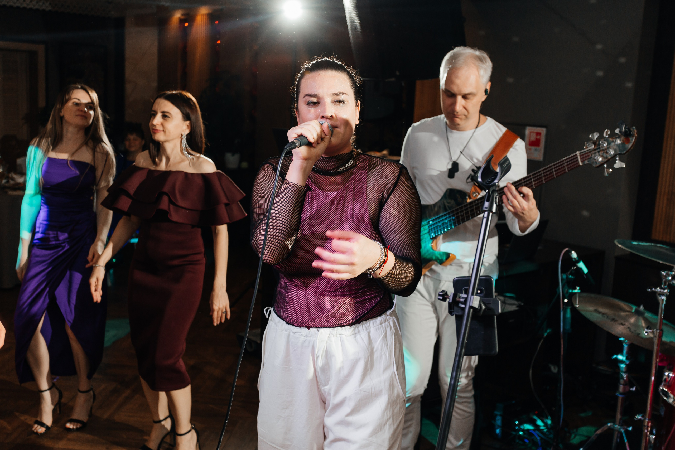 Выпускной 11 «А». Школа № 42. Свадебный фотограф в Краснодаре Николай Крауз