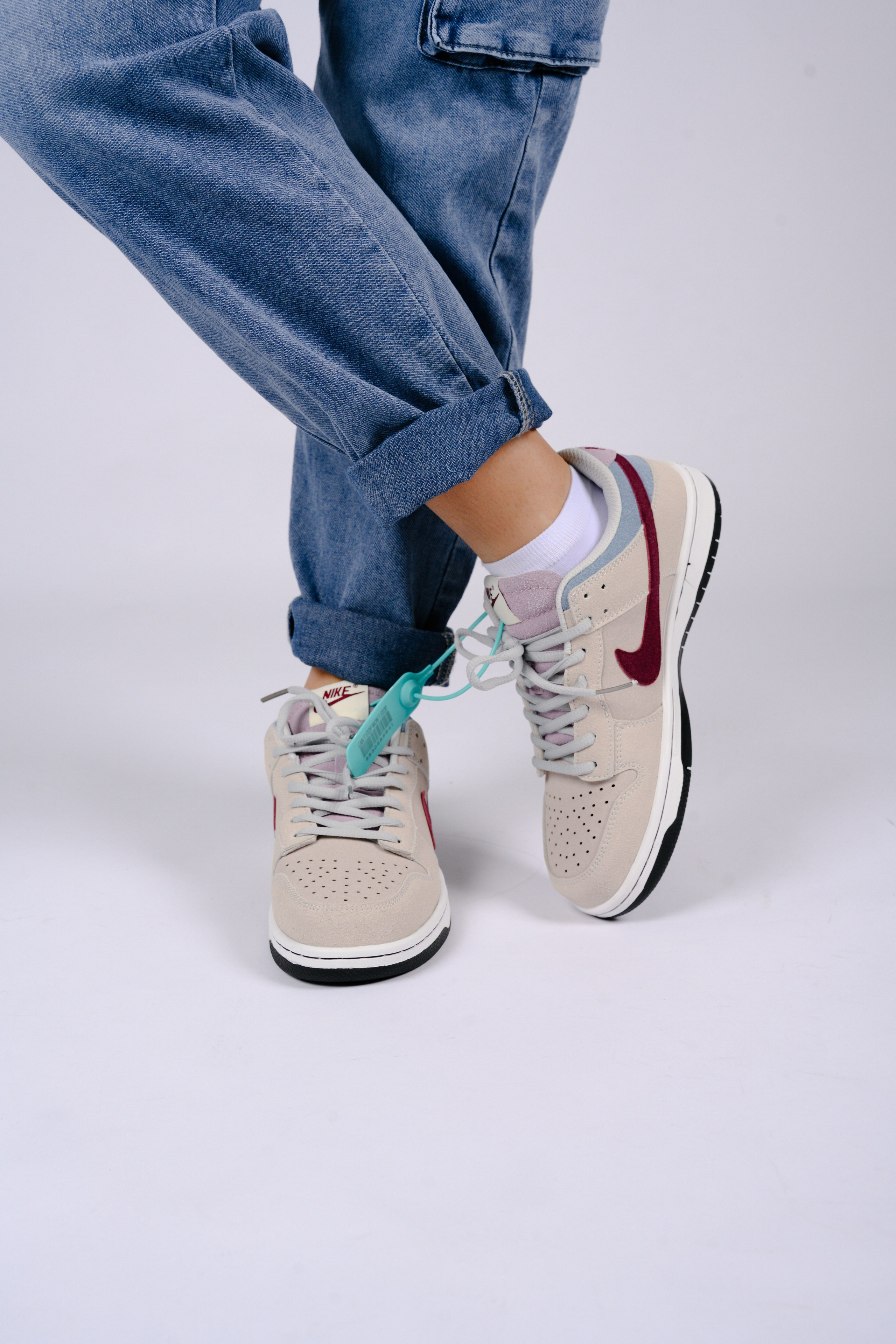 Кроссовки для wb. Фотограф в Красноярске