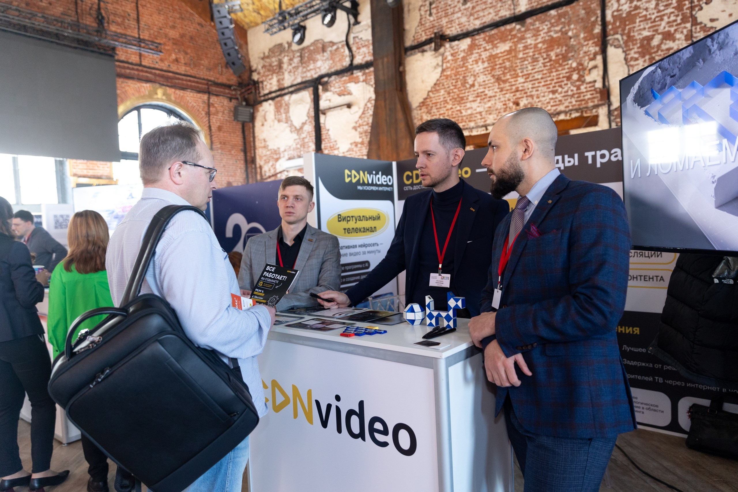 CSTB.PRO.MEDIA 2025. Свадебный и семейный фотограф