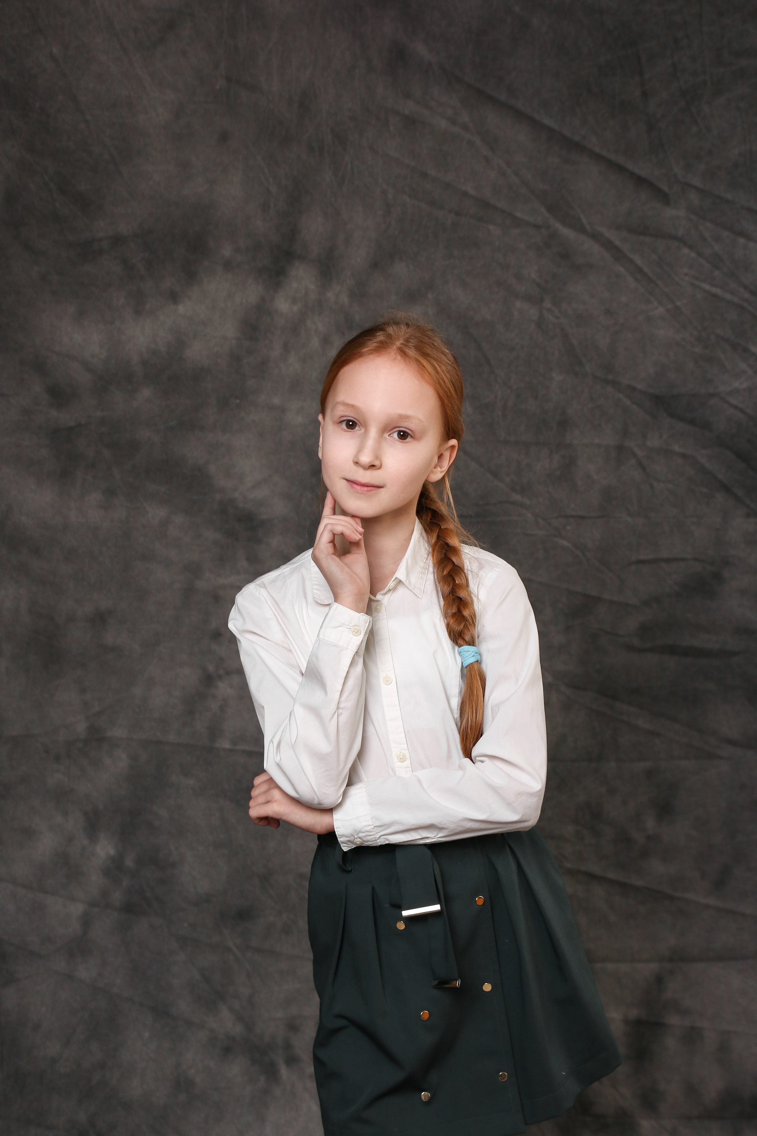 Выпускной фотоальбом "Портрет". Выпускные альбомы в Тюмени для школ, садов, вузов спортивных секций