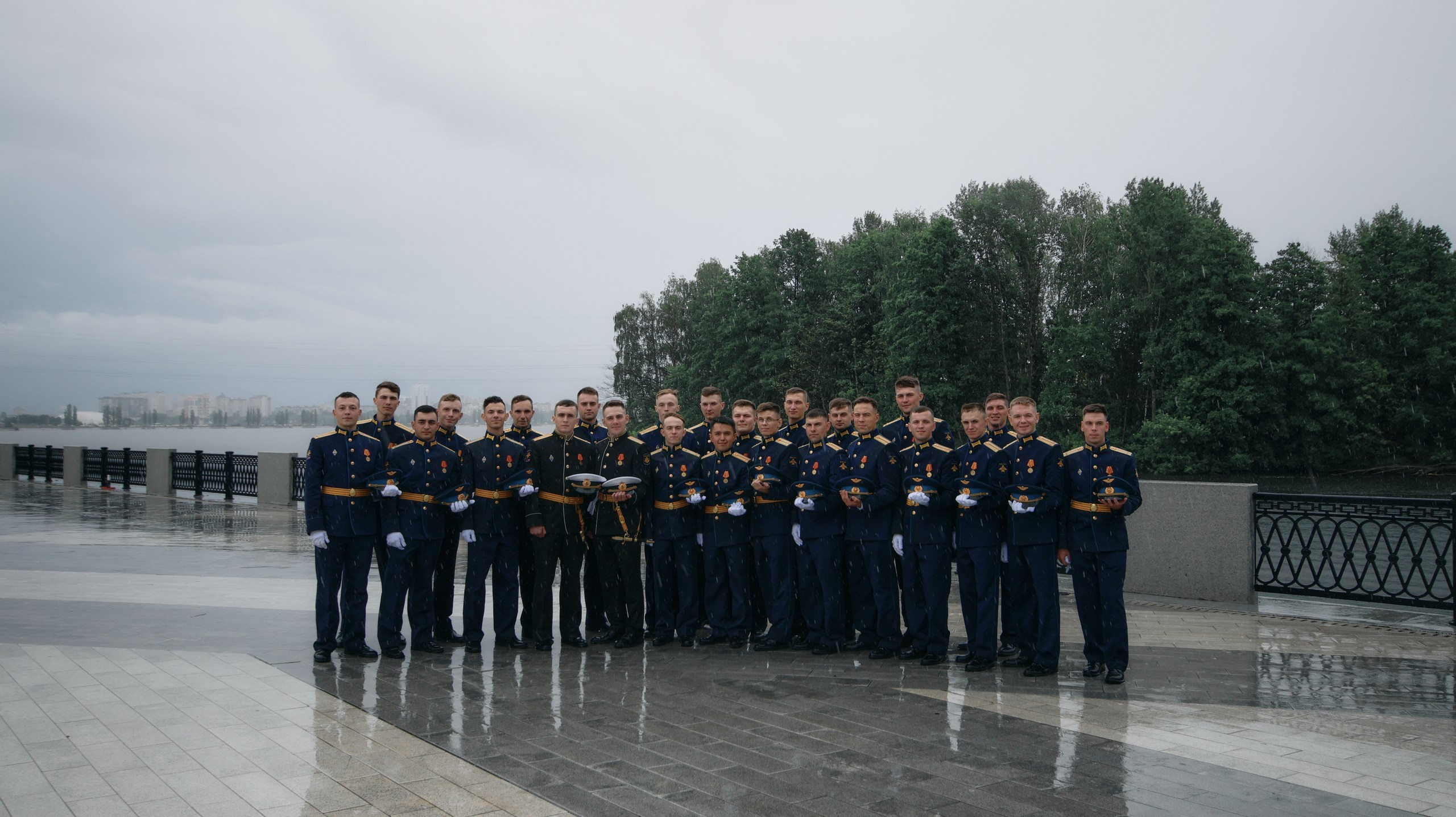 Выпуск Военно Воздушной Академии. Свадебный и репортажный фотограф Дмитрий Кононенко