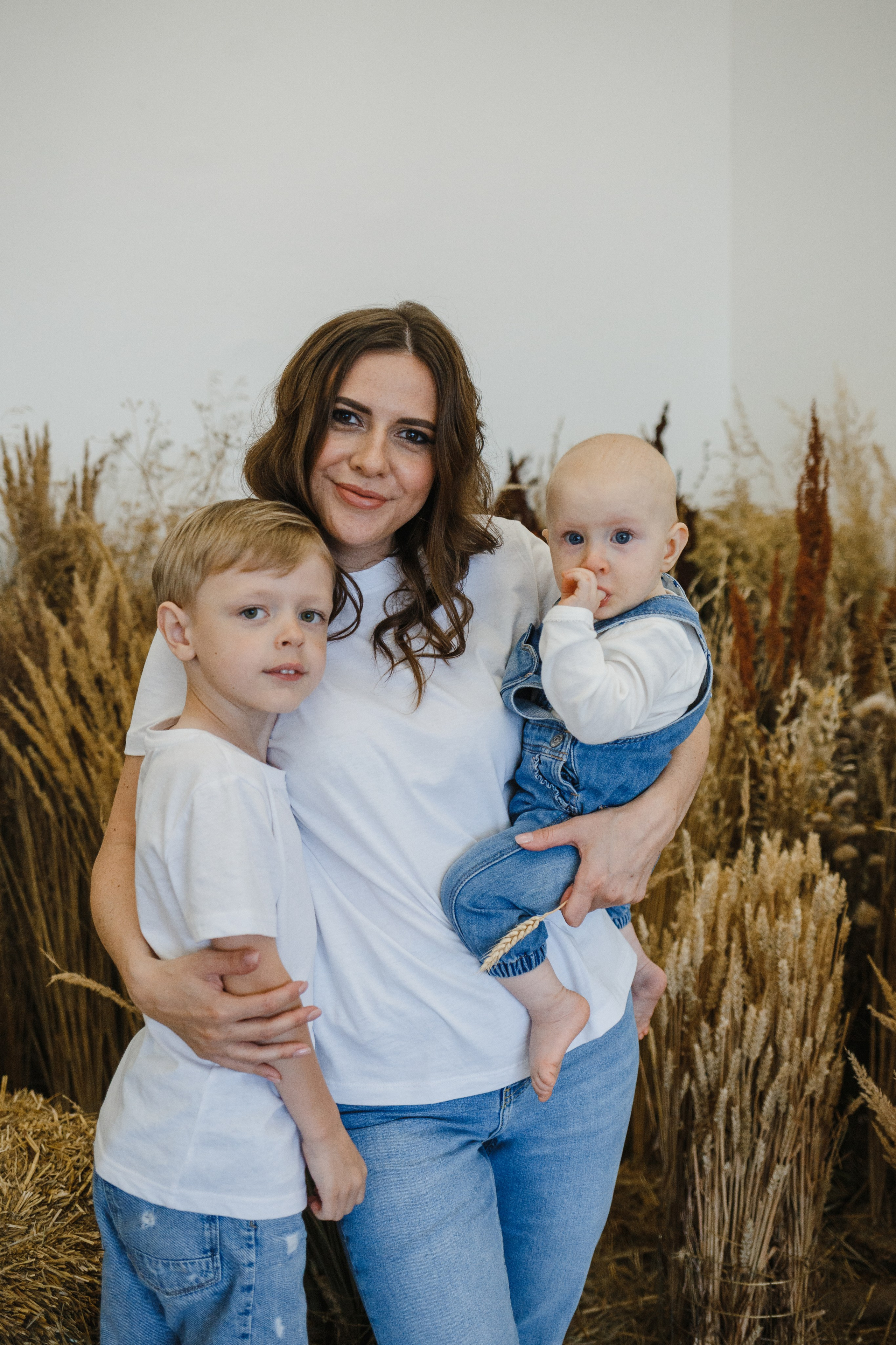 Никита, Карина, Николь, Дэниэл, Эмили. Семейный фотограф Николаева Ольга