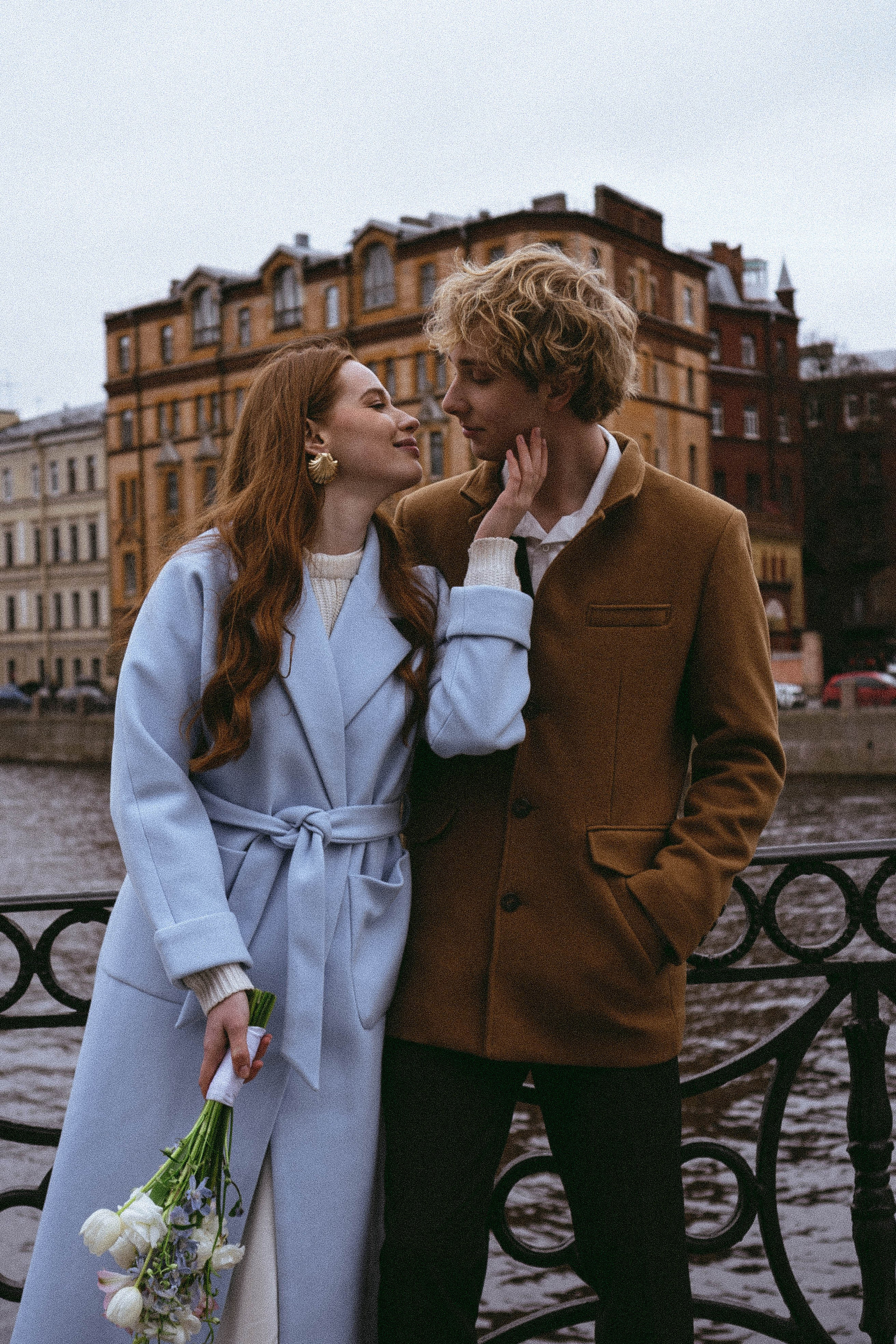 СВАДЕБНАЯ ПРОГУЛКА ПО ПЕТРОГРАДКЕ ВЕСНОЙ (ФОТОСЕССИИЯ ПАРЫ СВАДЕБНАЯ). Профессиональный фотограф, Санкт-Петербург — Виктория Богомолова