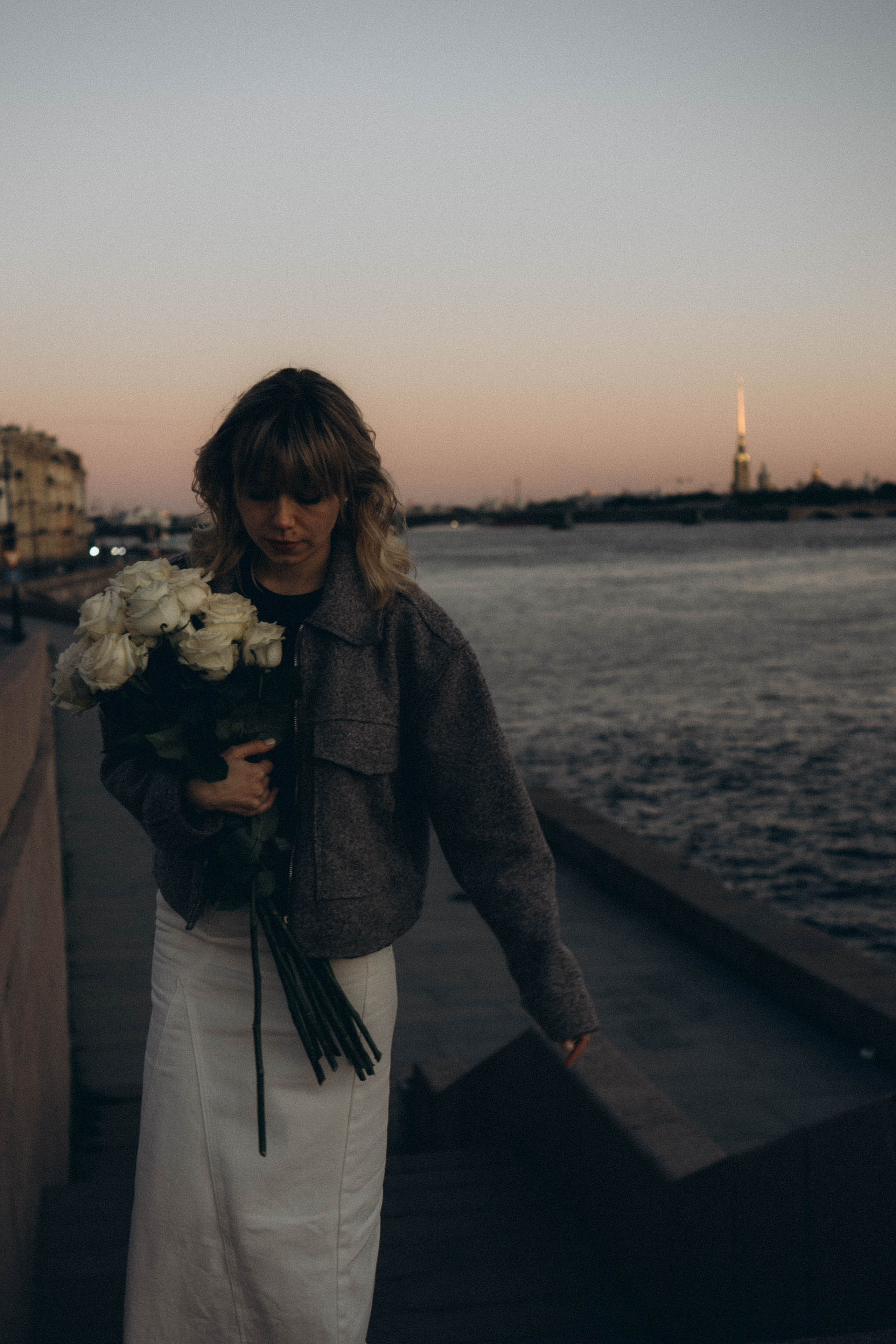 ПРОГУЛКА ПО ГОРОДУ В БЕЛЫЕ НОЧИ (другой вариант). Профессиональный фотограф, Санкт-Петербург — Виктория Богомолова