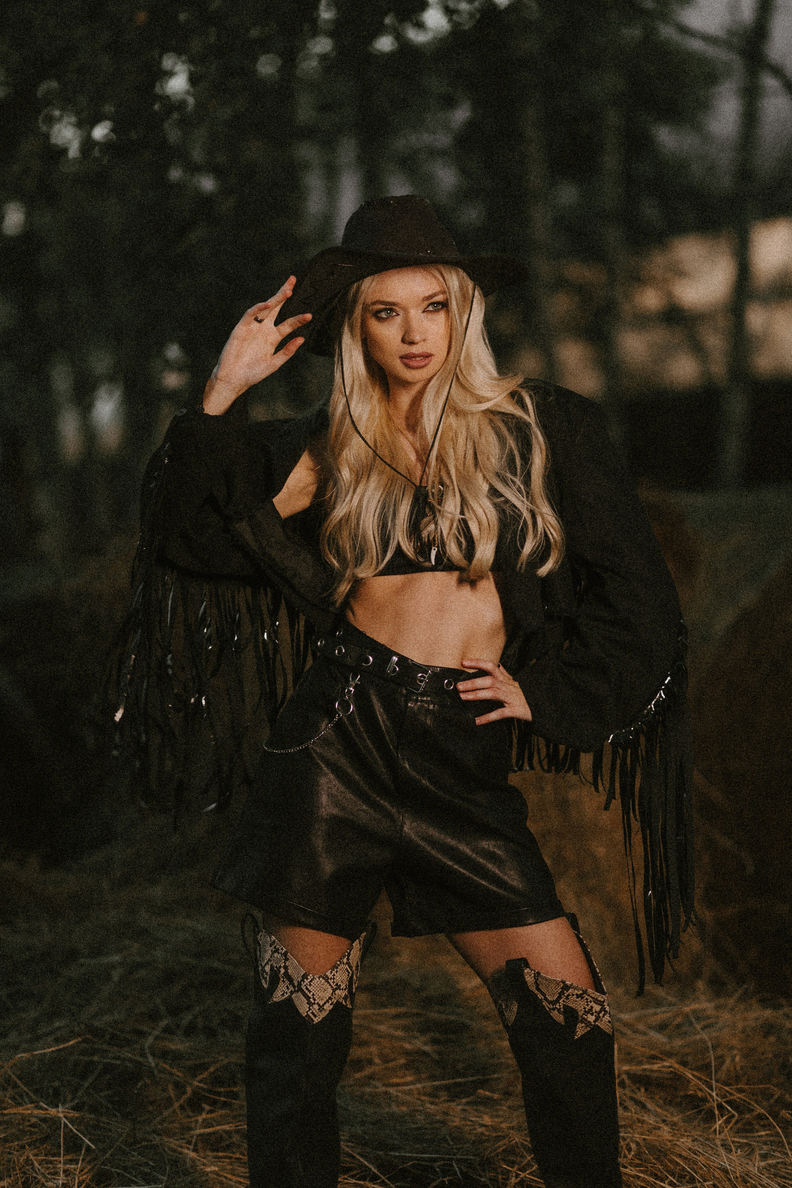 Надя «Вестерн». Павел Померанцев