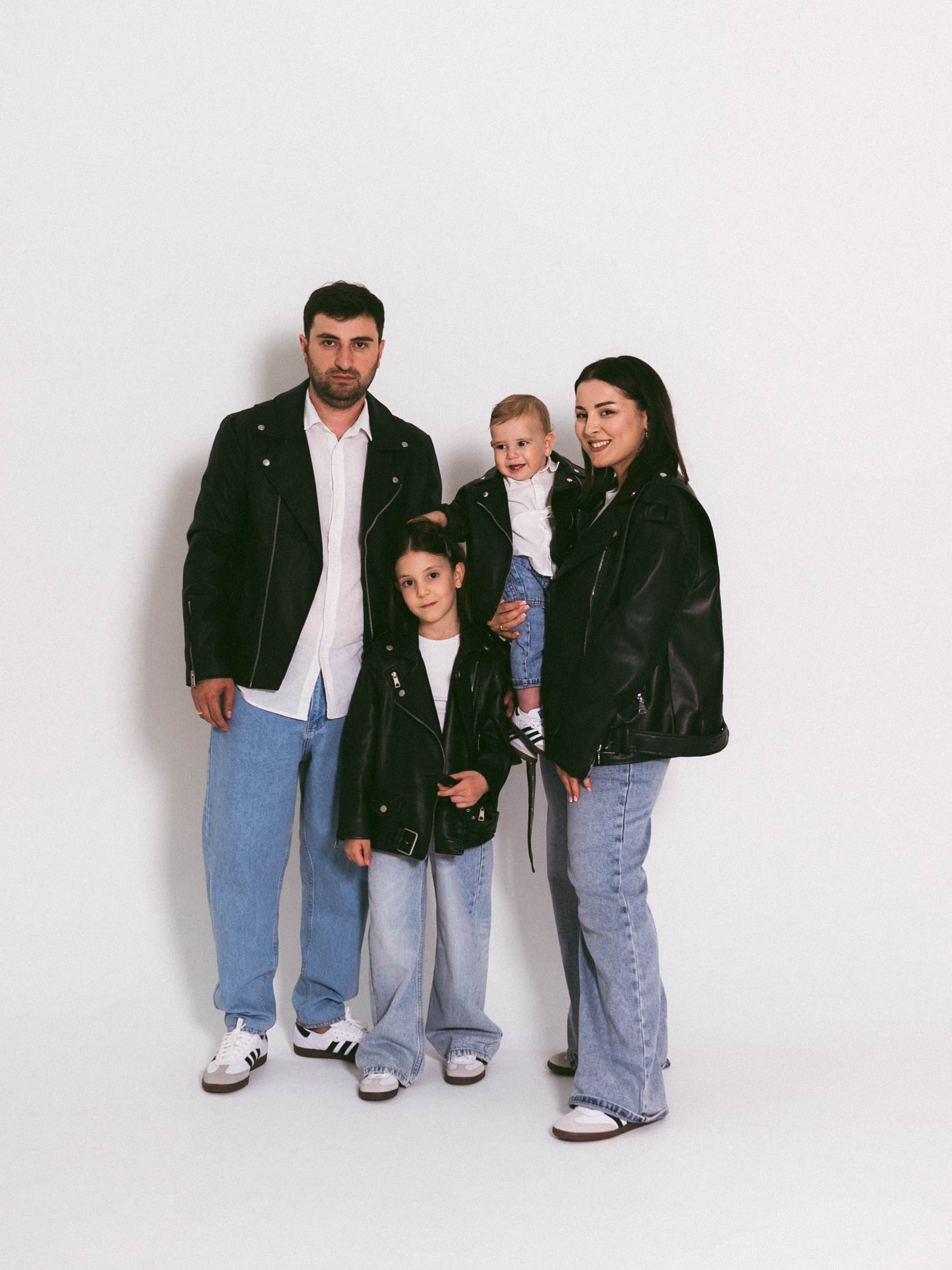 Нино, Ило, Эмилия и Нико. Портретный и свадебный фотограф Москва Валерия Возняковская