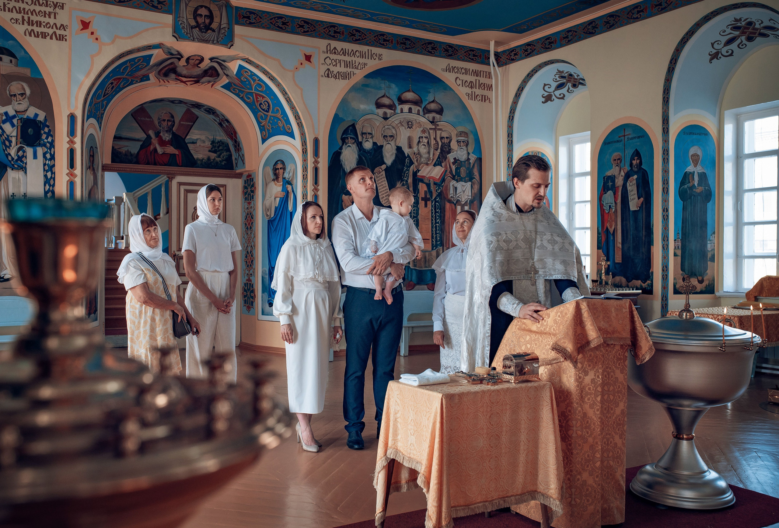 Съемка таинства крещения в Красноярске. Фотографы крещения/венчания  Красноярск Татьяна и Вячеслав Переваловы