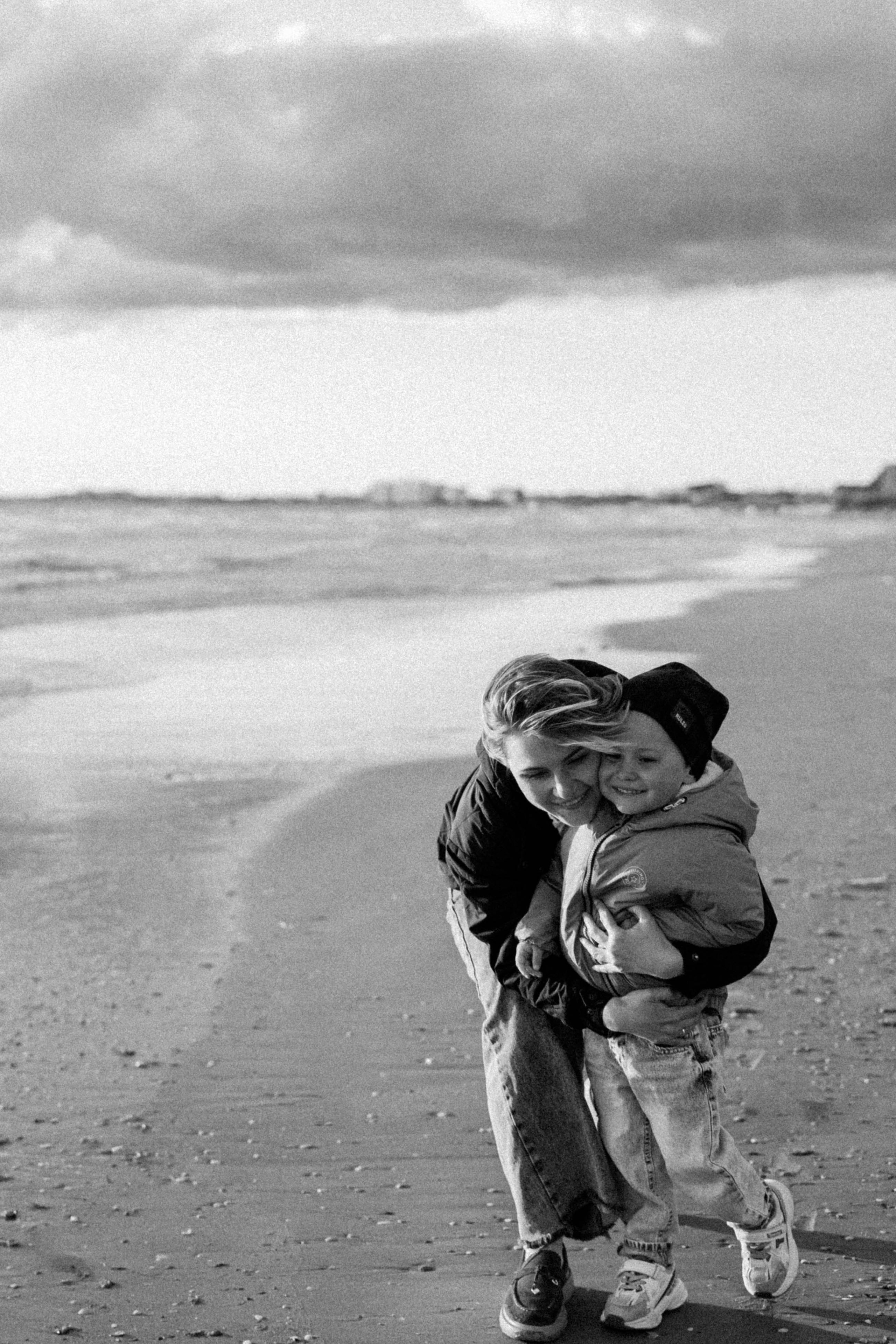 Весенний ветер. Услуги фотографа в Анапе — фотосессия для семьи, пары, женщин и мужчин | Татьяна Тагель