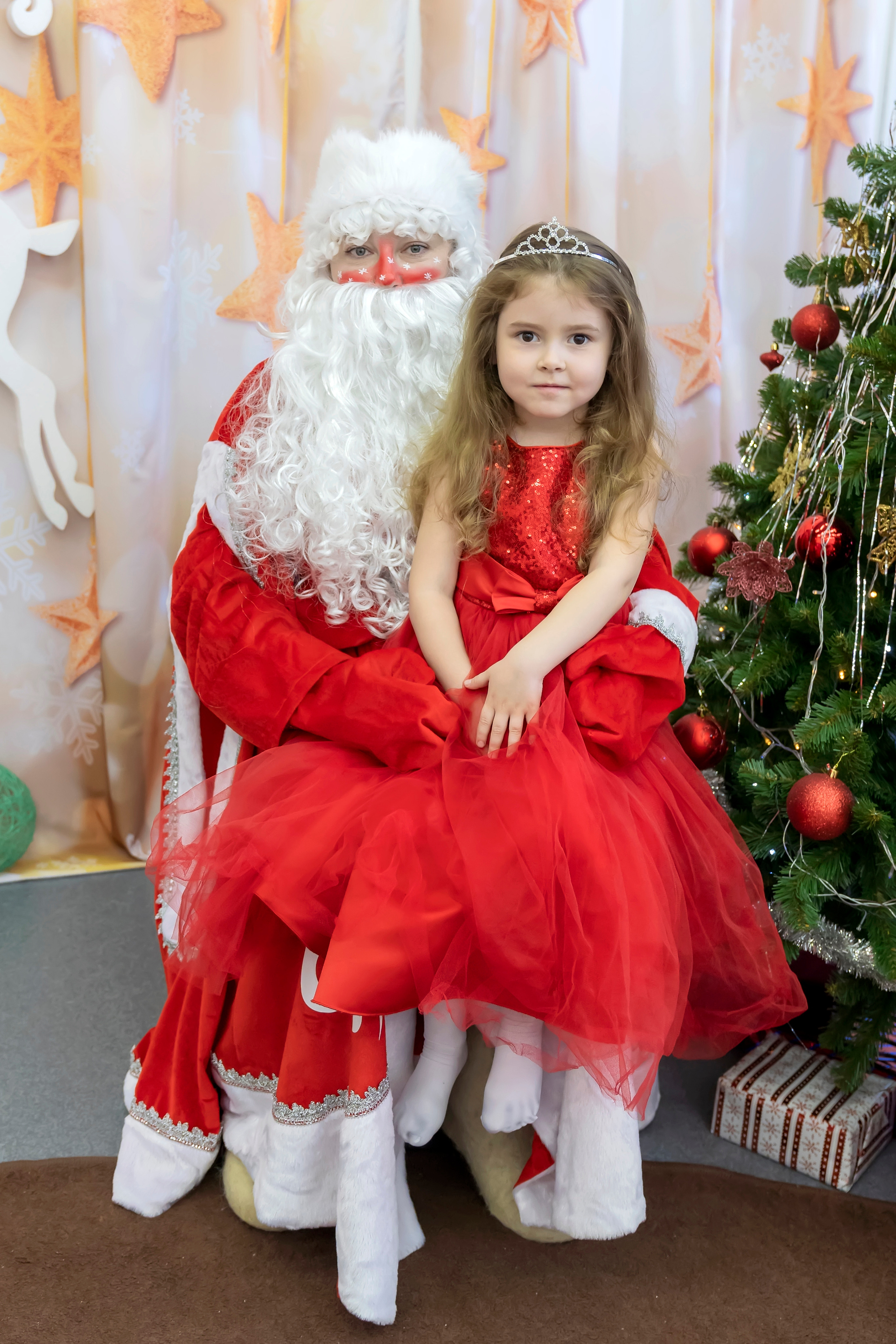 Утренник в детском саду. Главная