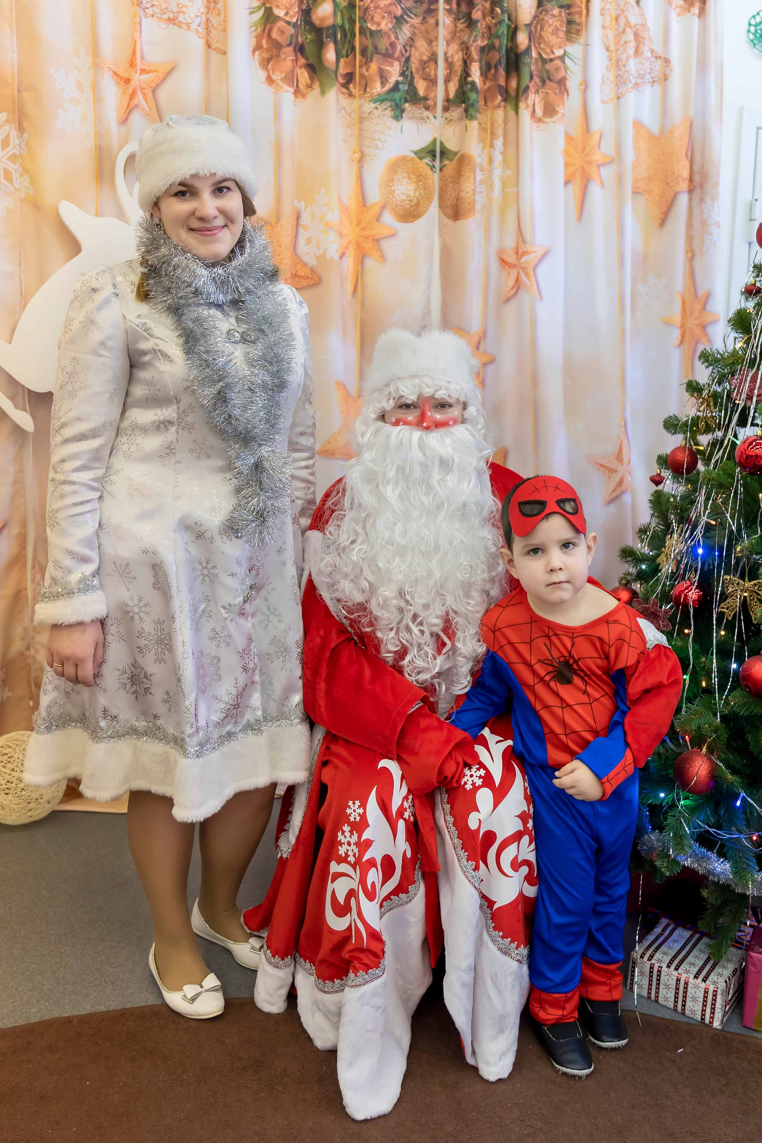 Утренник в детском саду. Главная