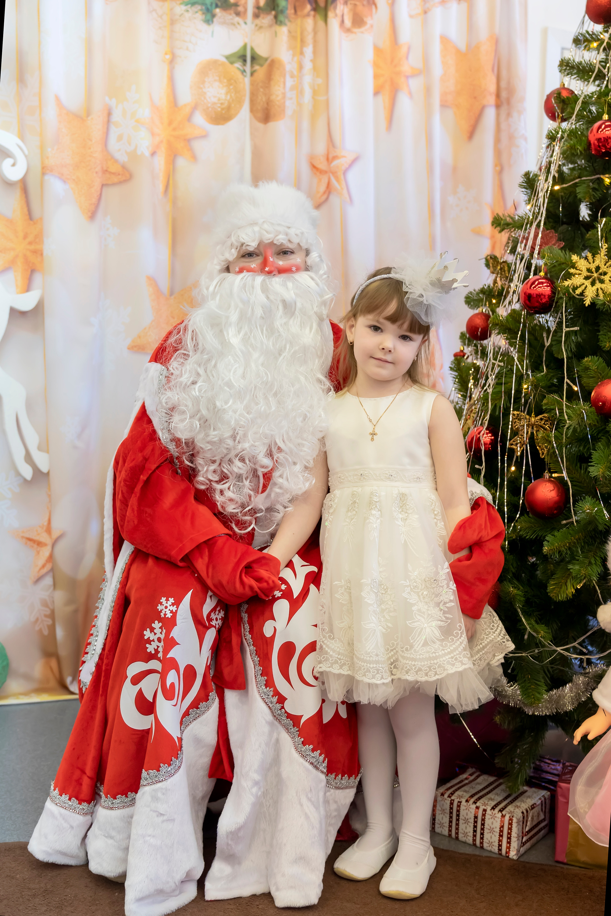 Утренник в детском саду. Главная