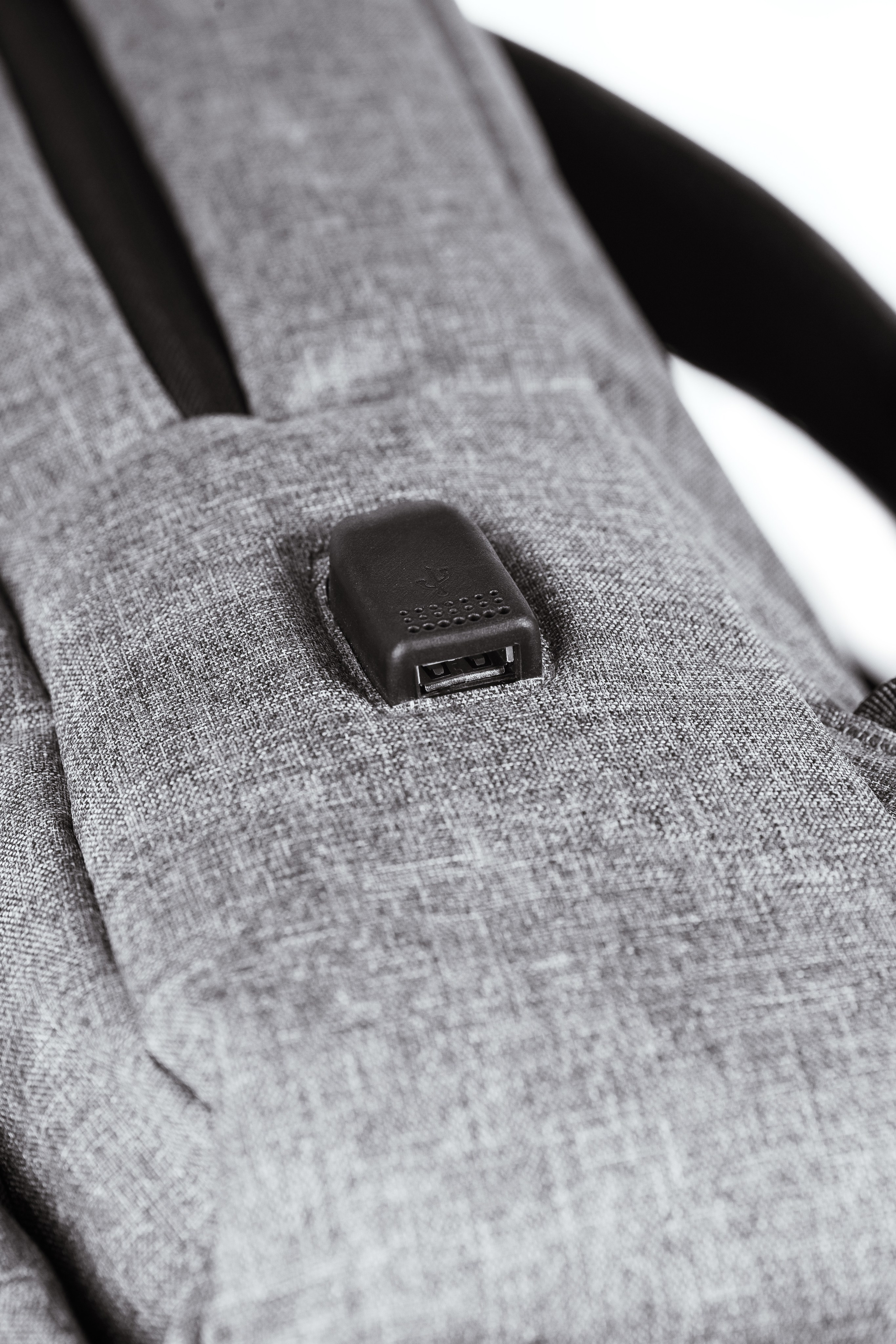 Рюкзаки молодежные. Фотосъёмка для бизнеса — предметное фото, репортаж с мероприятий, портреты людей, съёмка интерьера и экстерьера