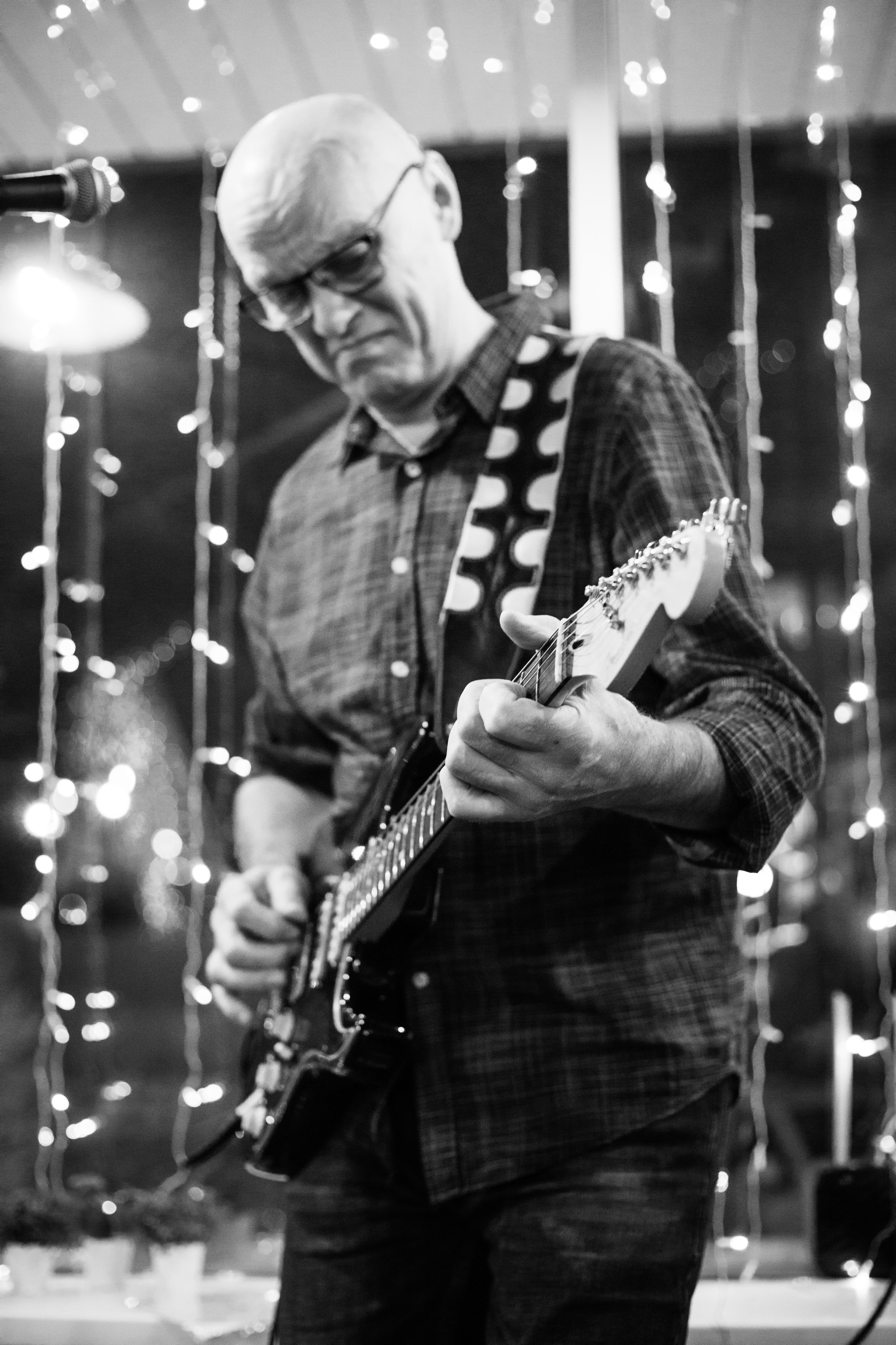 Button Bar — Red Satchel (25.11.2023). Фотограф Вадим Семак