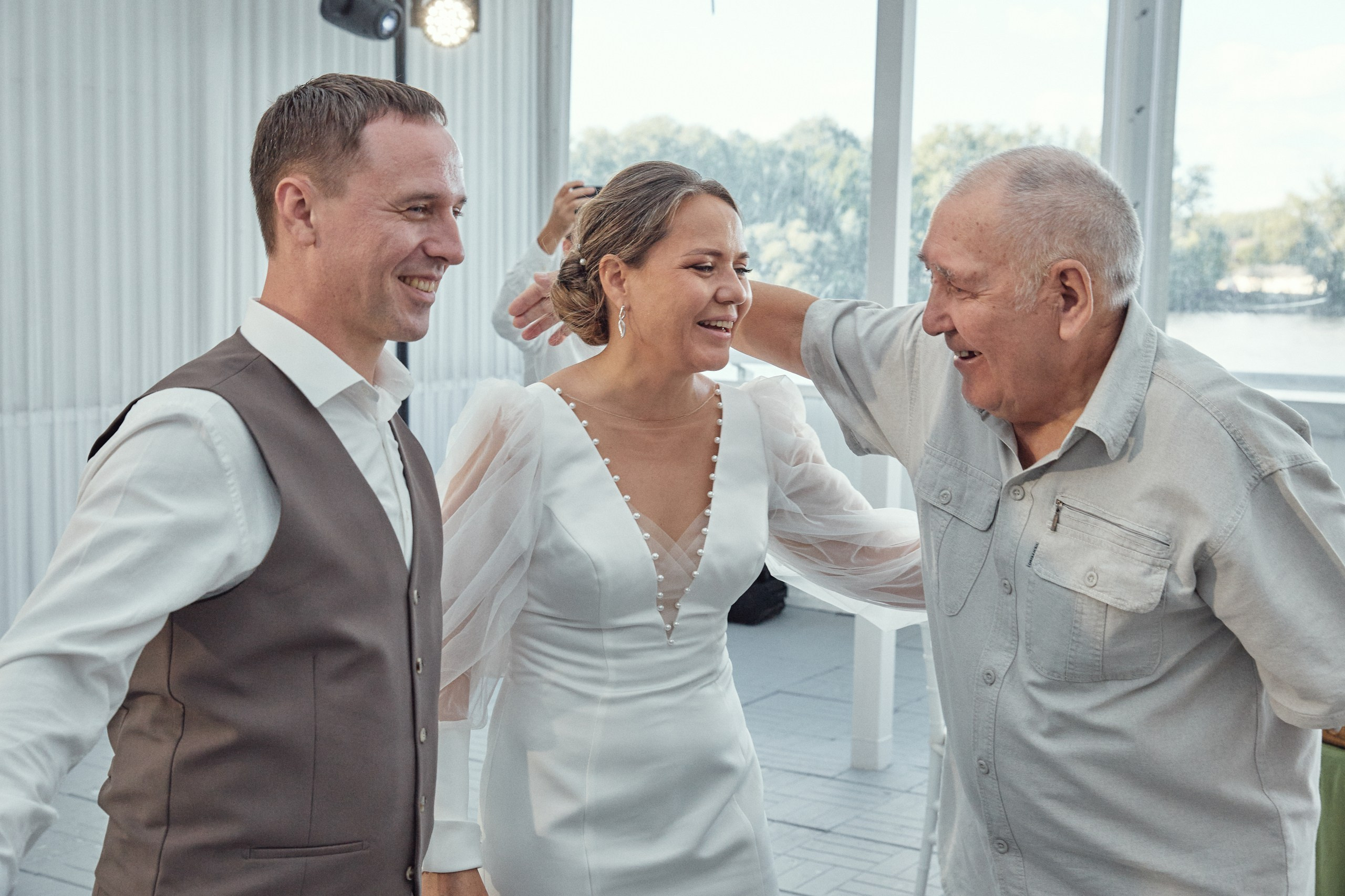 Счастье здесь. Свадебный фотограф Антон Артюшин. Работаю в Нижнем Новгороде и Москве