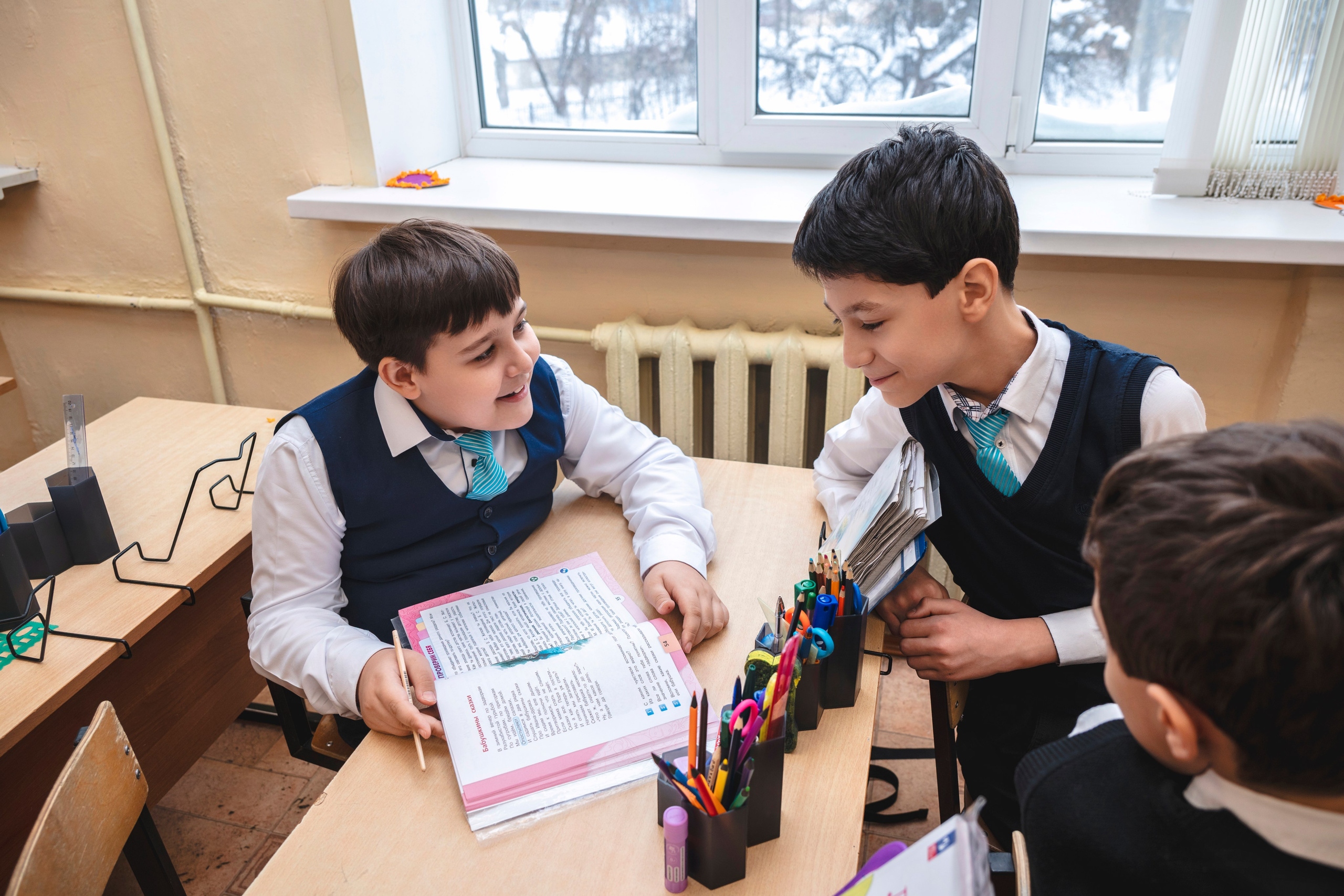 Выпускной Классбук 4Г. Фотограф самых запоминающихся моментов Вашей жизни