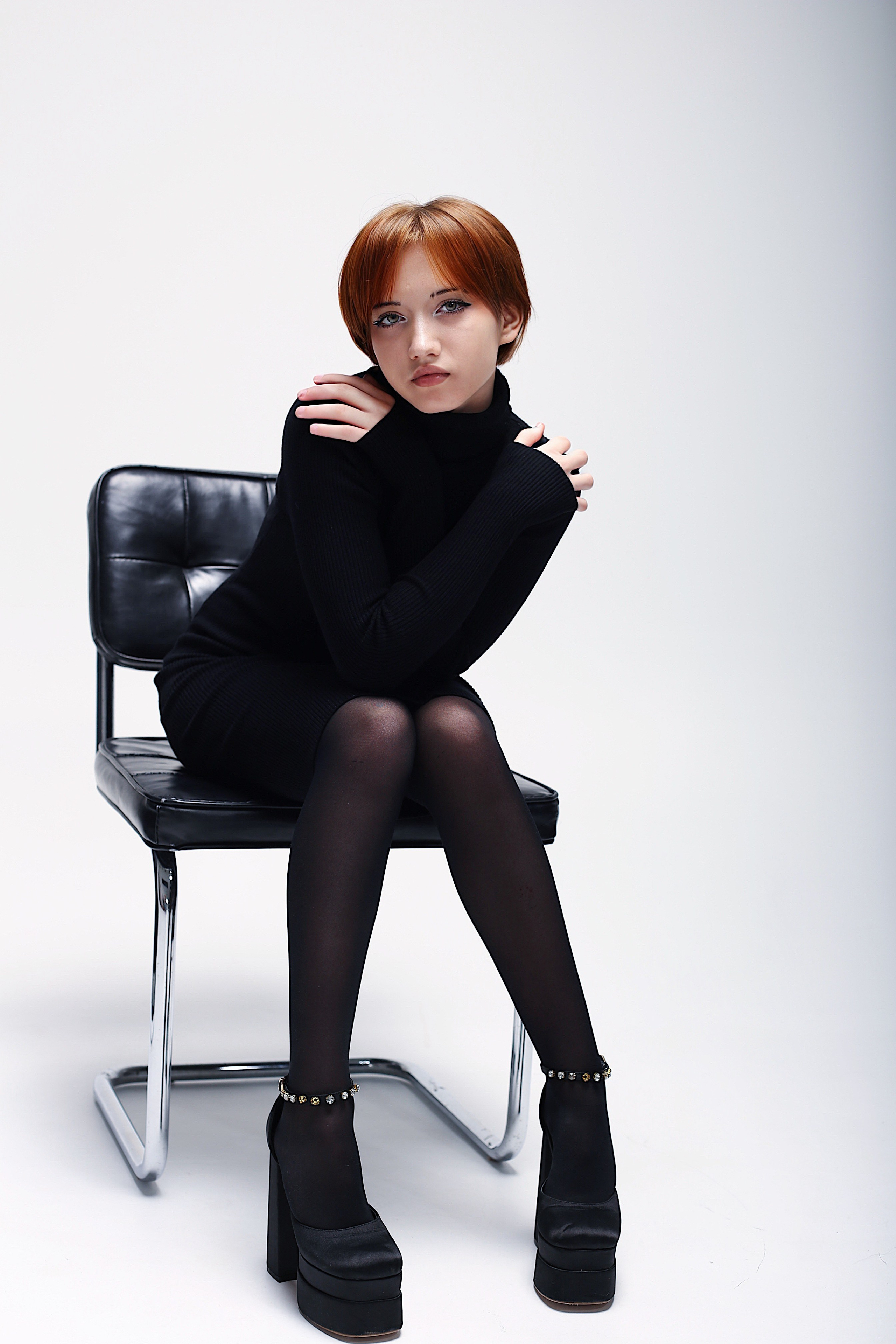 Мира. Студийная съемка 14 лет. Фотограф Пирумян Анна. г. Сургут, г. Воронеж