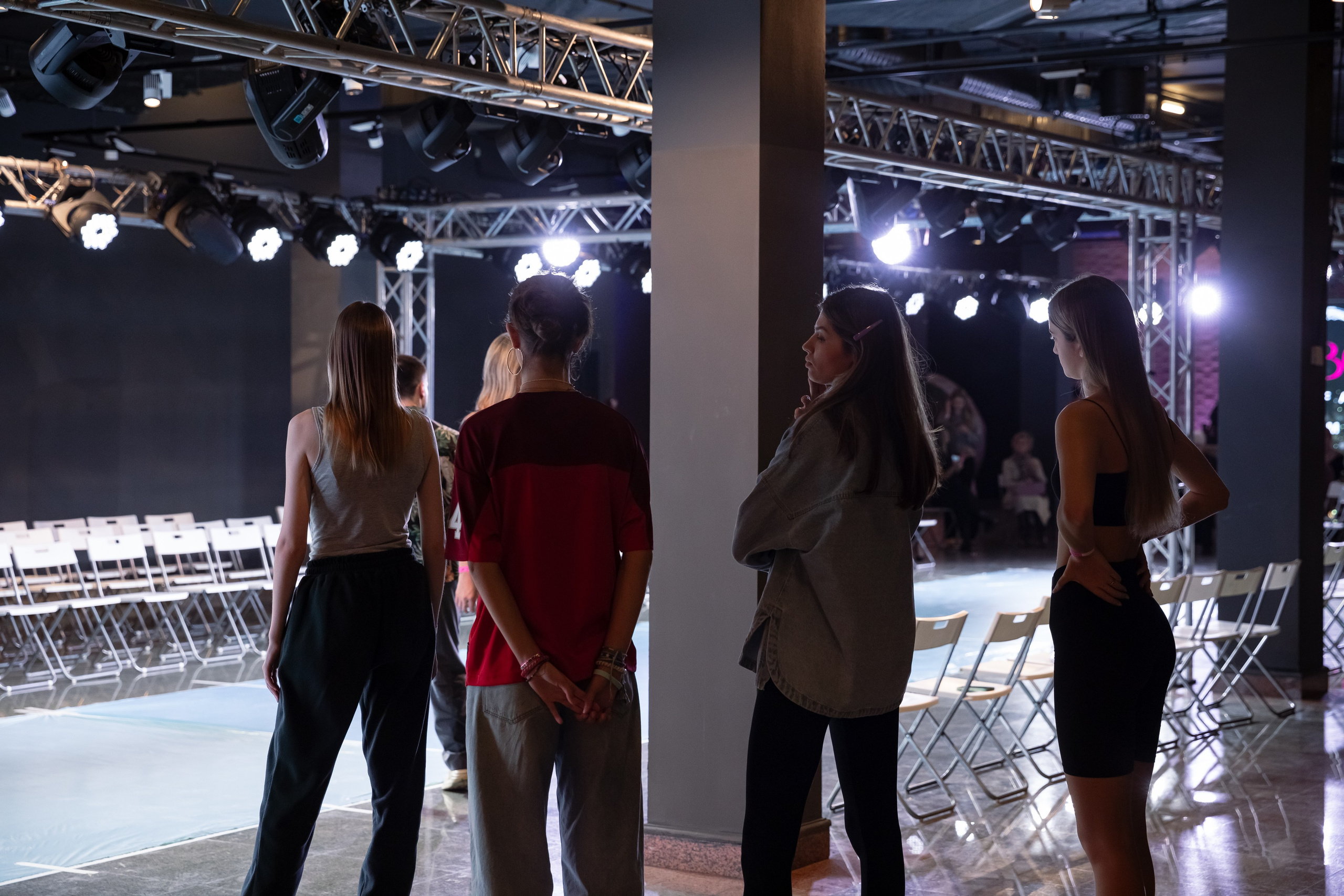 Бэкстейдж Показа | Volga Fashion Week. Фотограф брендов и бизнеса в Москве Алексей Сентюрин