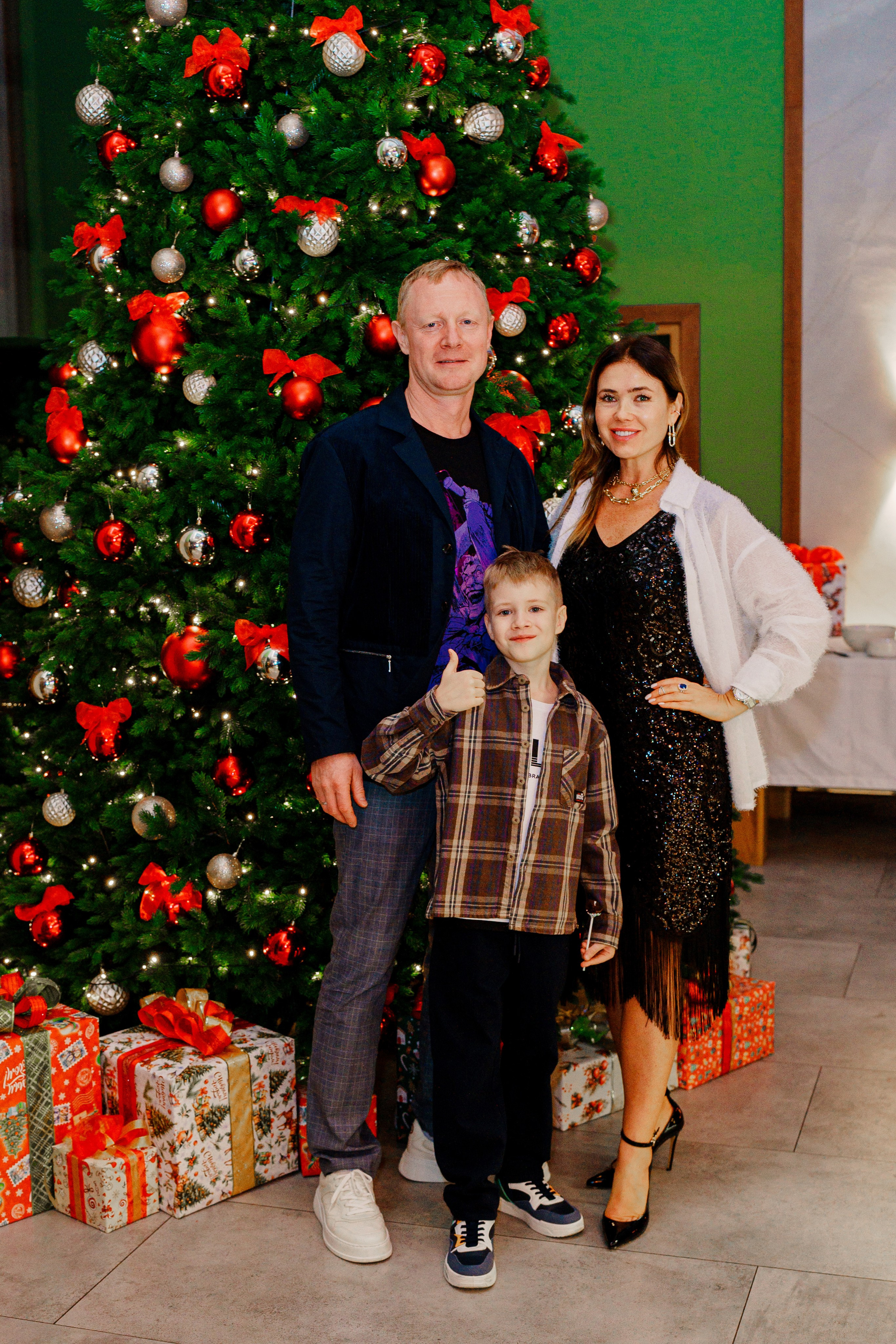 Новогодняя ночь в ресторане Сад. Фотограф видеограф Геннадий Янбаев в Сочи, Краснодаре