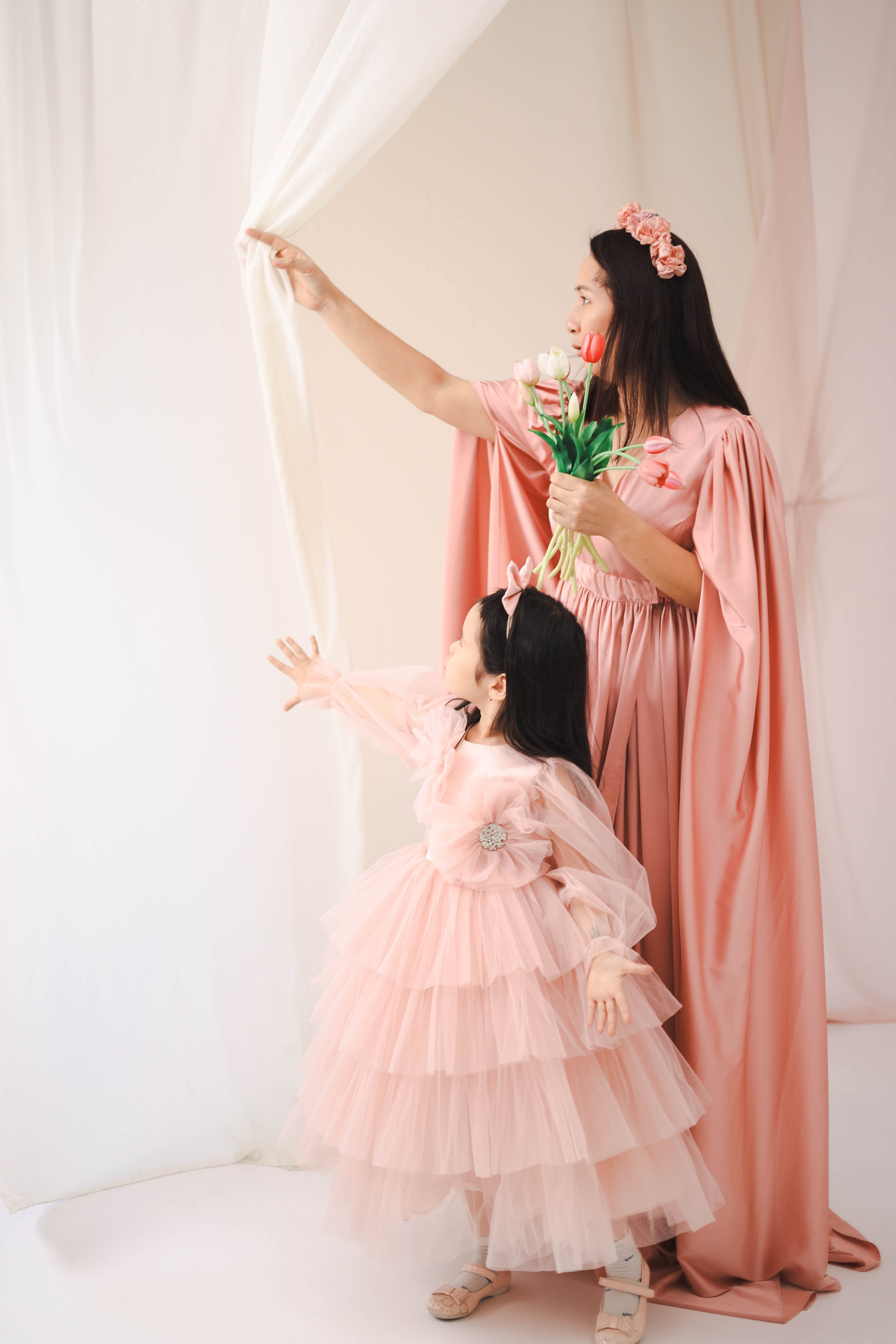 Детская семейная фотосессия в Алматы — профессиональный детский фотограф. Фотограф Алматы