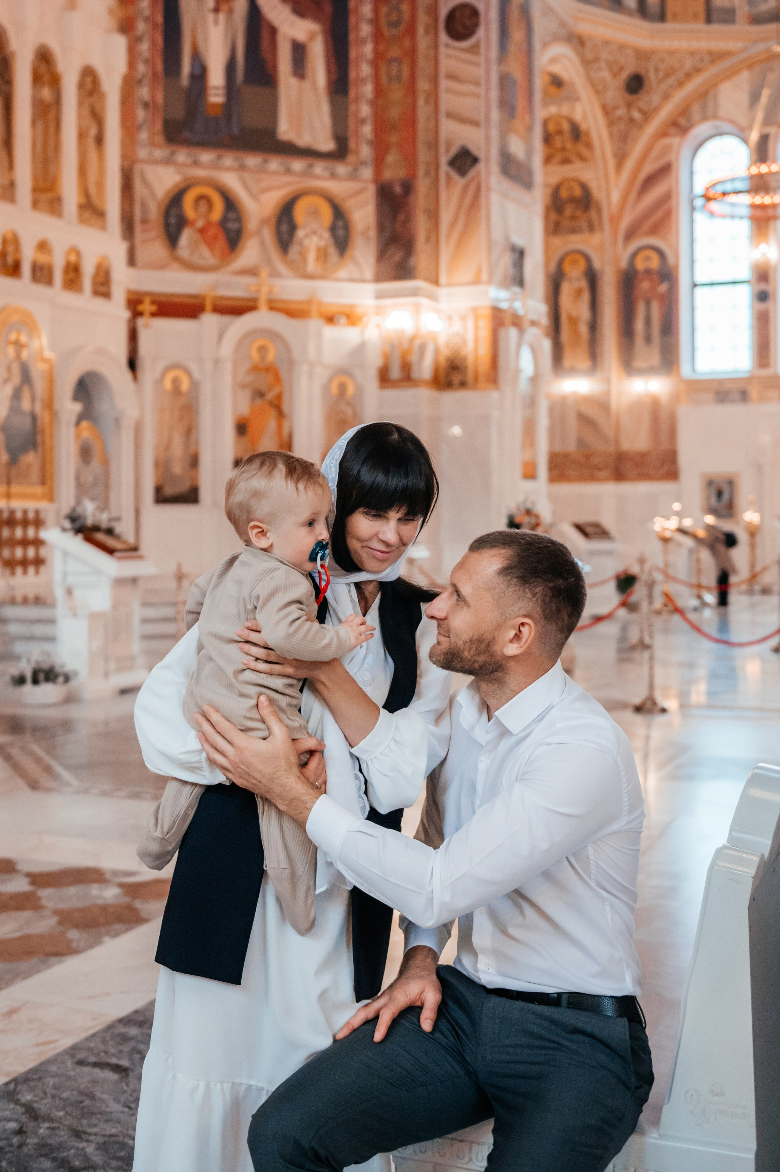 Крещение Никиты. Александро- Невский Собор. Свадебный и семейный фотограф в Волгограде Семисотнова Камилла
