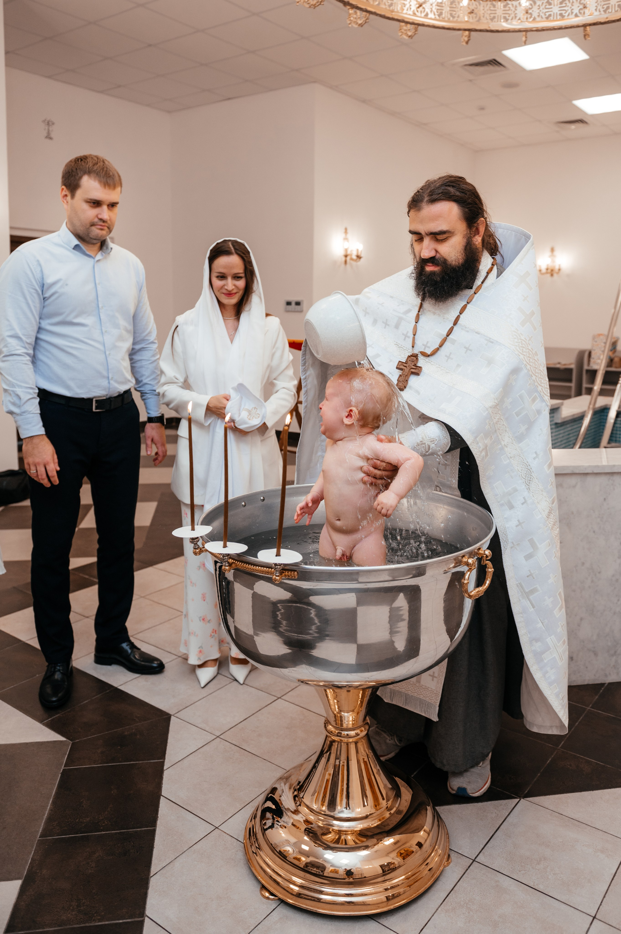 Крещение Никиты. Александро- Невский Собор. Свадебный и семейный фотограф в Волгограде Семисотнова Камилла