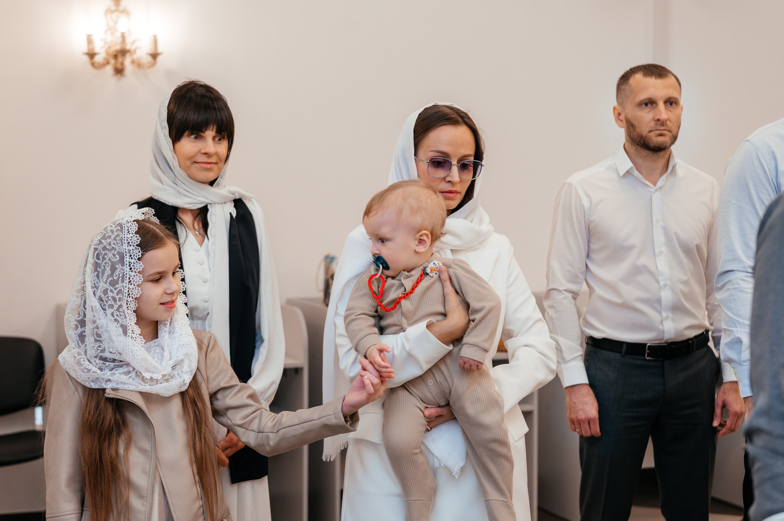 Крещение Никиты. Александро- Невский Собор. Свадебный и семейный фотограф в Волгограде Семисотнова Камилла