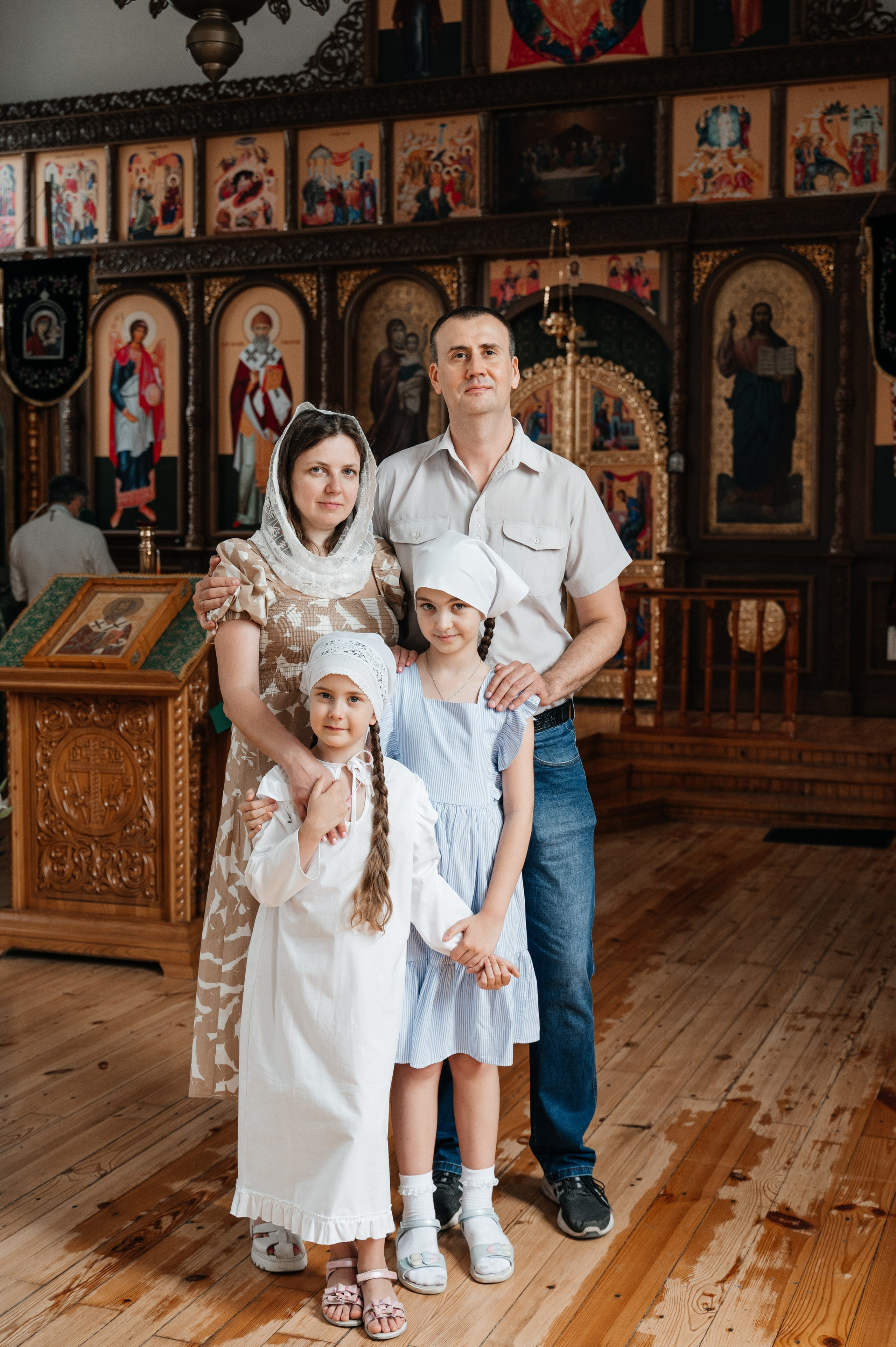 Крещение Киры. Храм Святителя Николая Чудотворца. Краснослободск. Свадебный и семейный фотограф в Волгограде Семисотнова Камилла