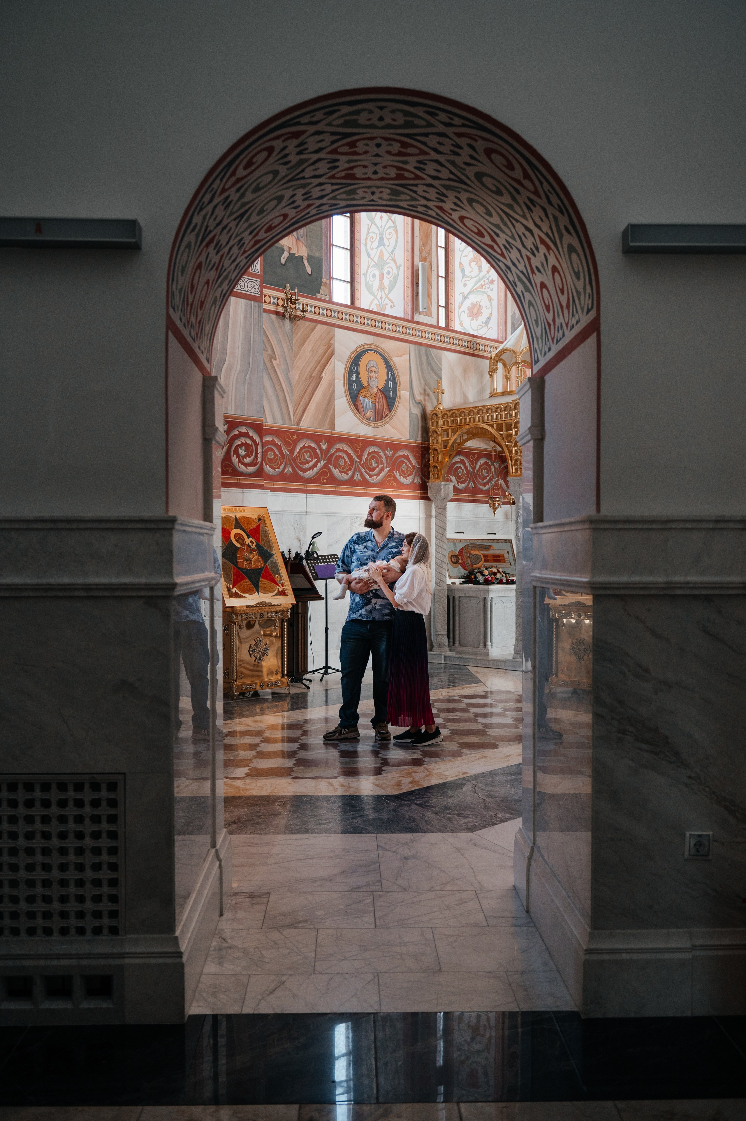 Крещение Ксении. Александро-Невский собор. Свадебный и семейный фотограф в Волгограде Семисотнова Камилла