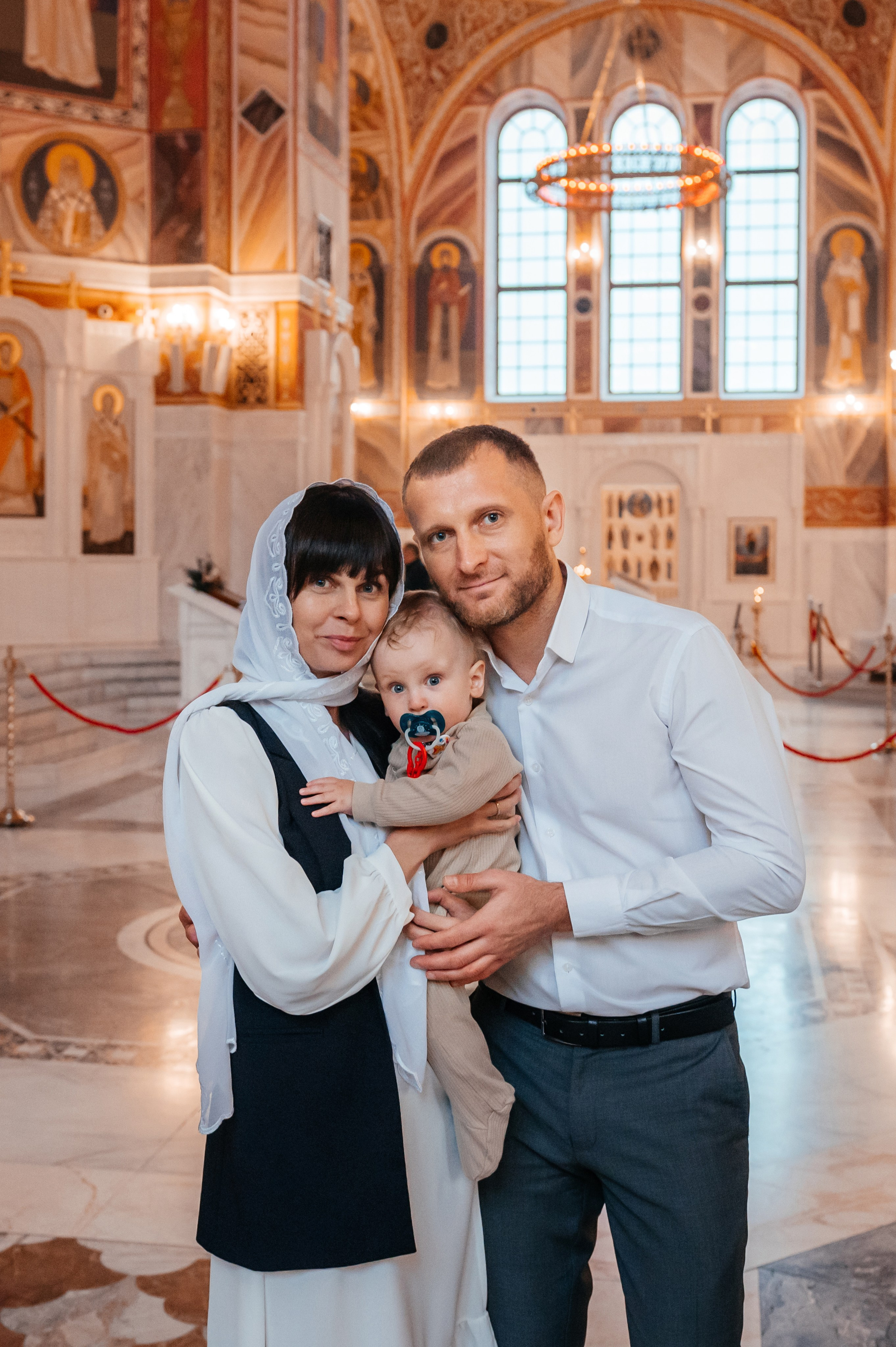 Крещение Никиты. Александро- Невский Собор. Свадебный и семейный фотограф в Волгограде Семисотнова Камилла