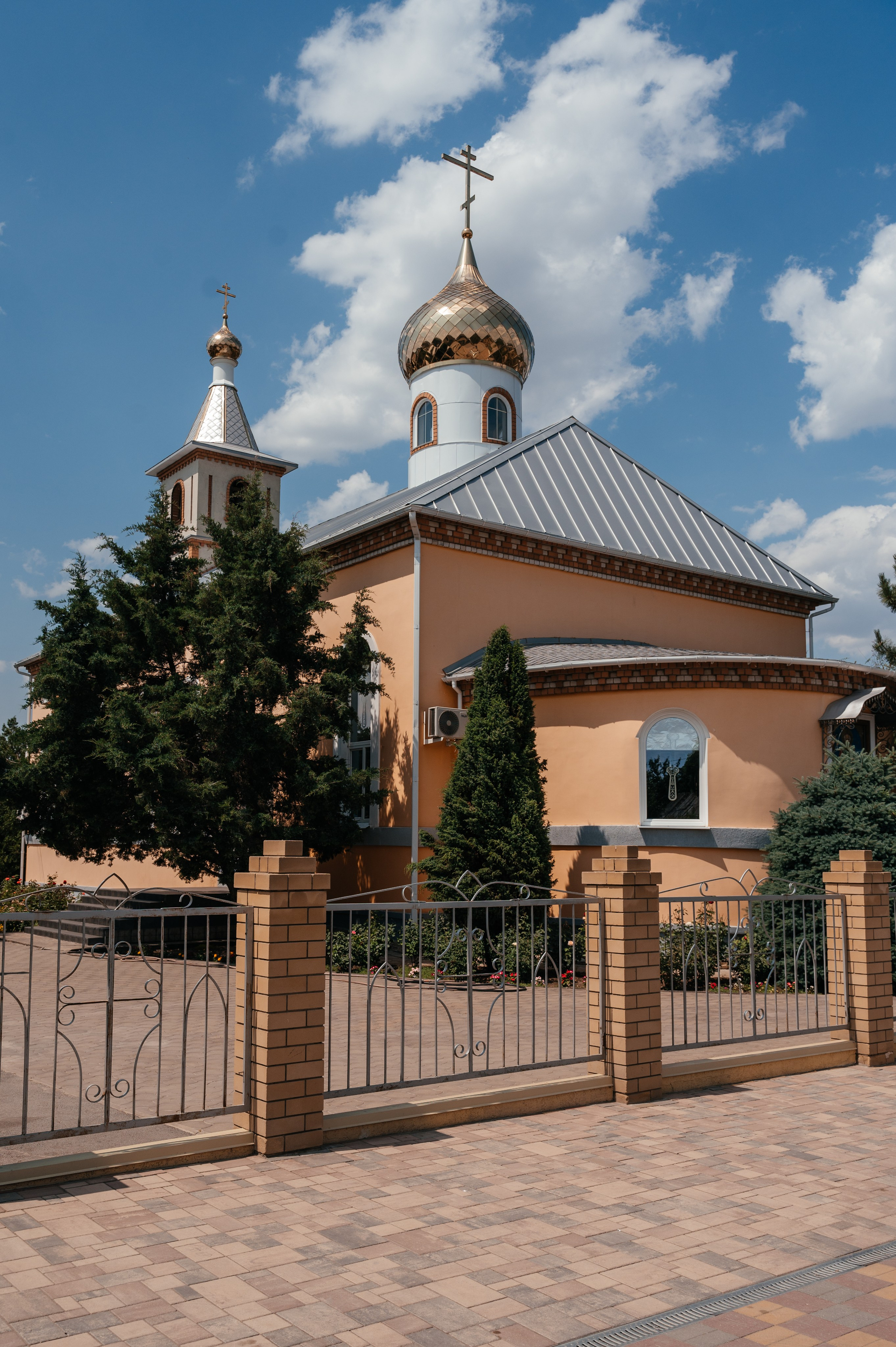 Крещение Киры. Храм Святителя Николая Чудотворца. Краснослободск. Свадебный и семейный фотограф в Волгограде Семисотнова Камилла