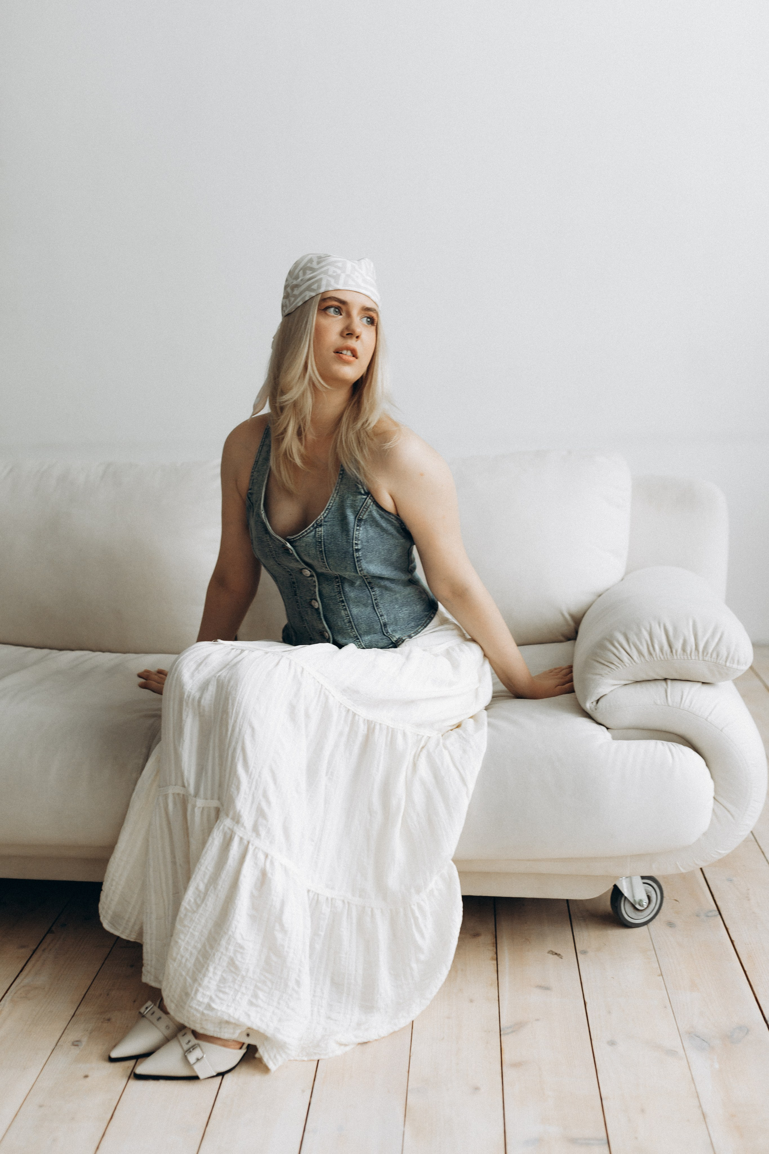 Нежная фотосессия в студии. Фотограф в Санкт-Петербурге и Уфе Алина Шаймухаметова