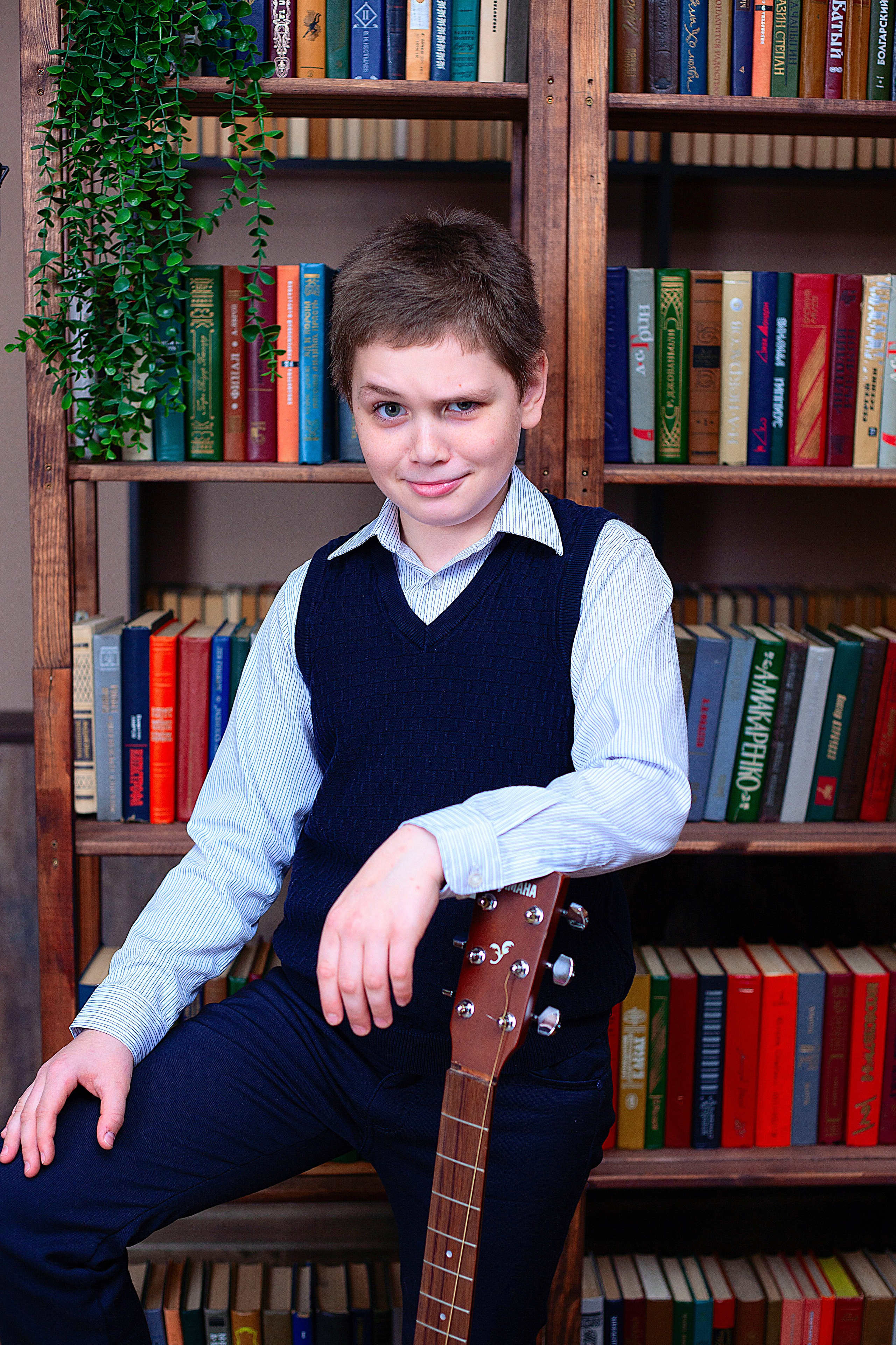 Выпускные фотосессии. Детский школьный фотограф в Кемерово Зиновьева Екатерина