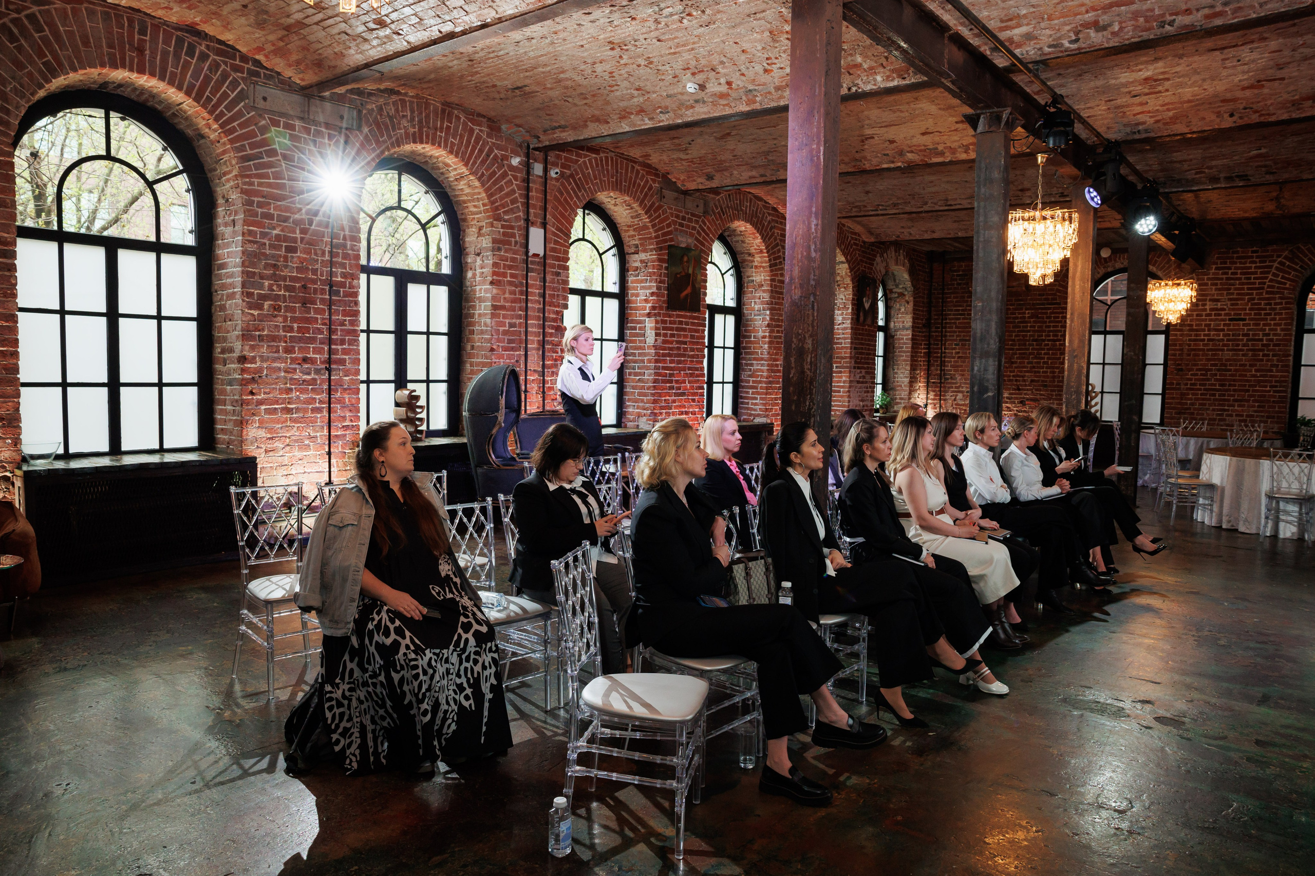 Съезд партнеров Discovery 2024, Loft Hall. Свадебный и репортажный фотограф (Москва, Королев и другие)