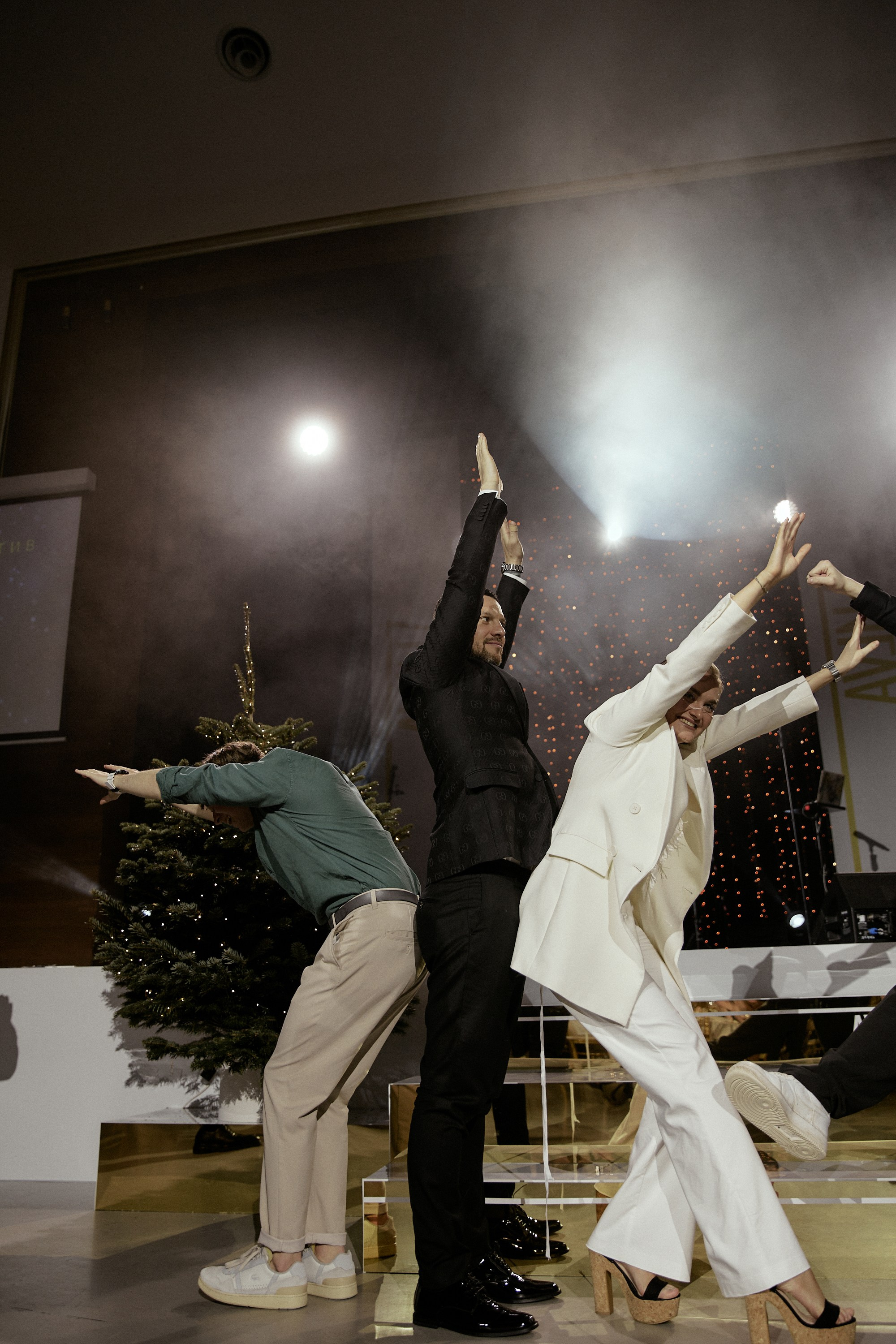 АВАЛОН. Happy New Year. Дмитрий Мазуркевич: Профессиональный Репортажный Фотограф