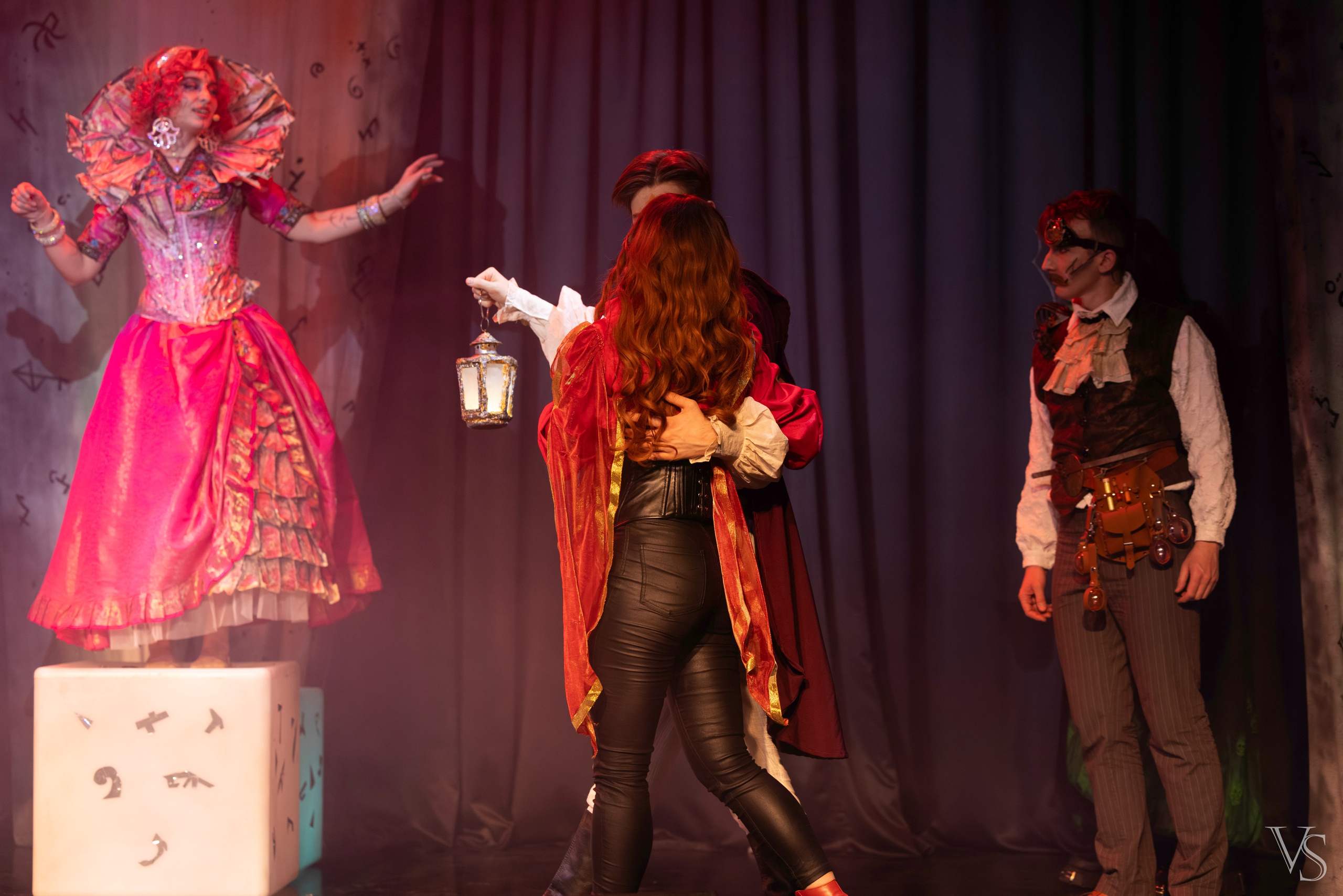 Книга стихий 25.01. Фотограф Виктор Степанов