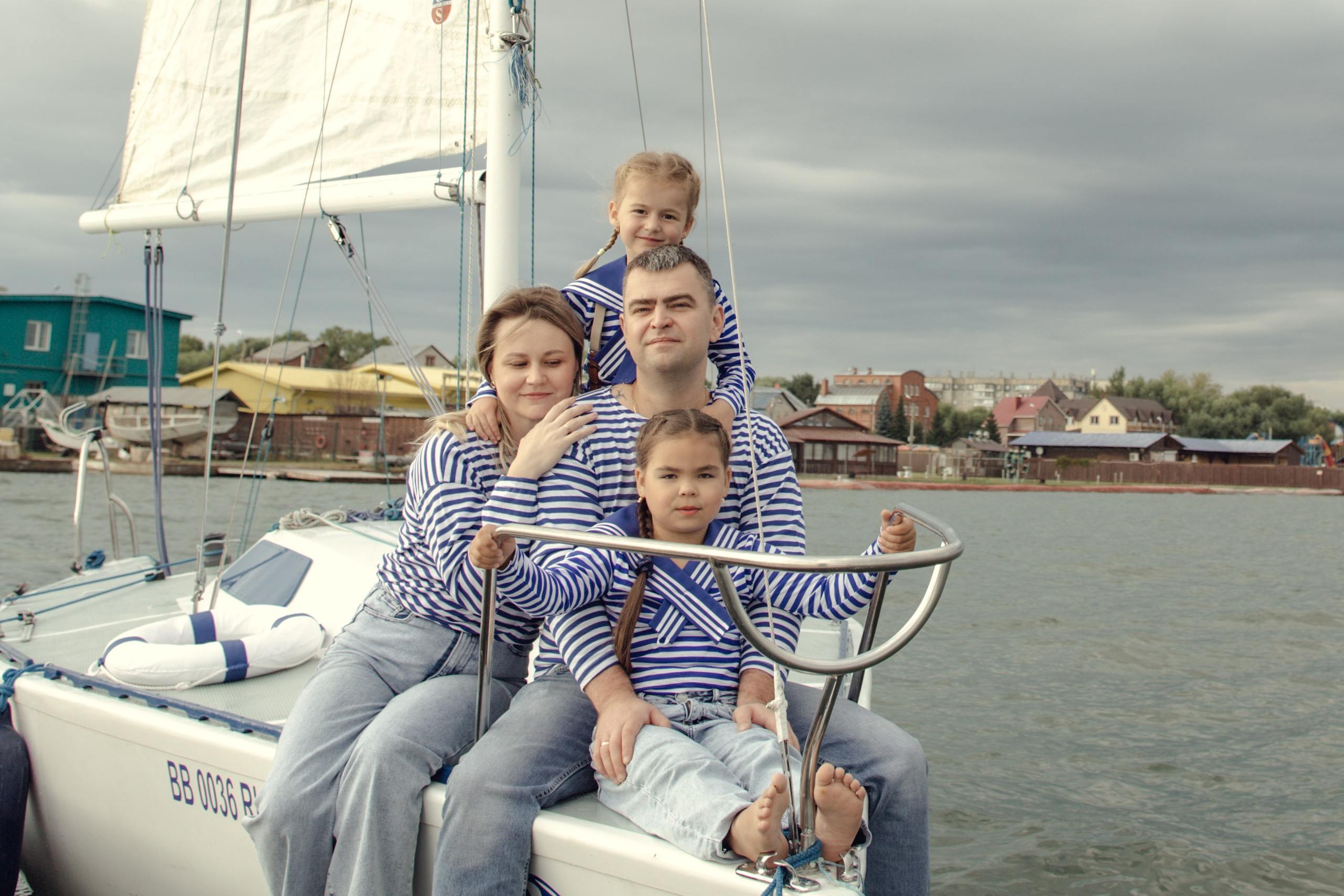 Андрей + Наталья и сестрёнки Вика и Оля. Фотограф Елена Бухонина Челябинск