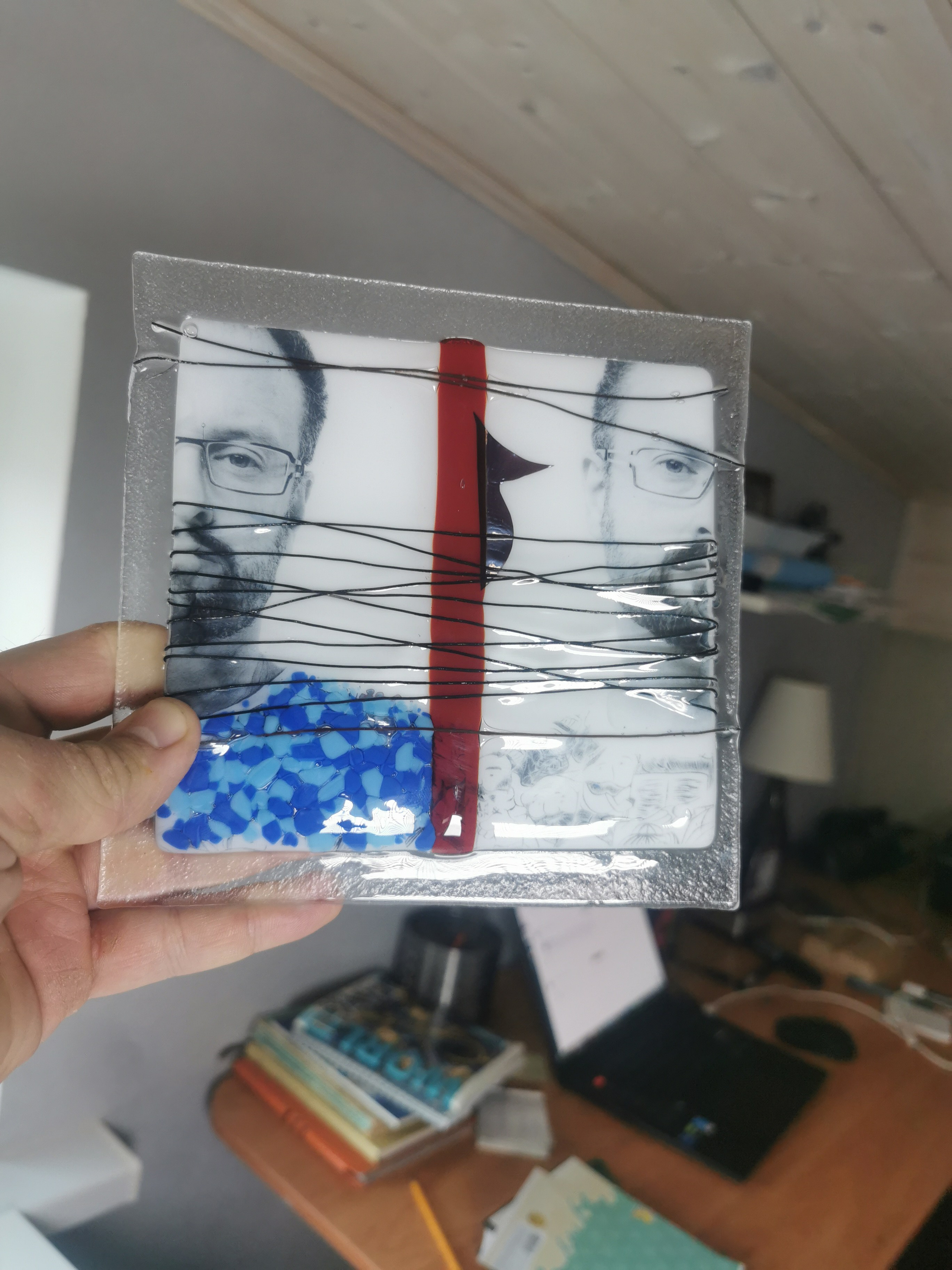 Арт-работа в технике фьюзинга с использованием фото-портрета. Создание фото-видео визуала в Воронеже и РФ. Виталий Дедов