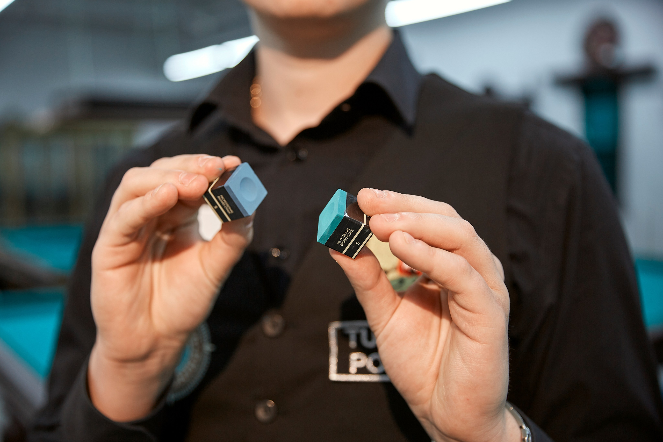 Семён За́йцев — российский профессиональный игрок в русский бильярд, мастер спорта России международного класса. Фотограф ваших самых ярких событий в Москве и СПБ. Збронская Юлия