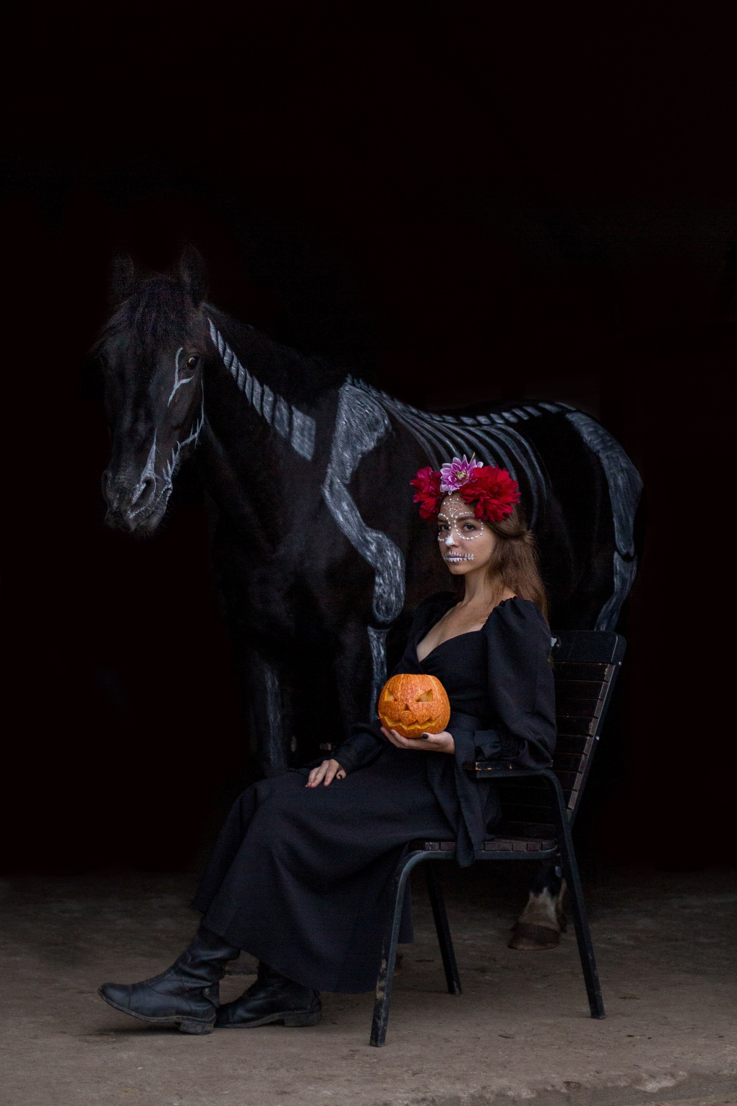 Хэллоуин фотосессия с лошадью