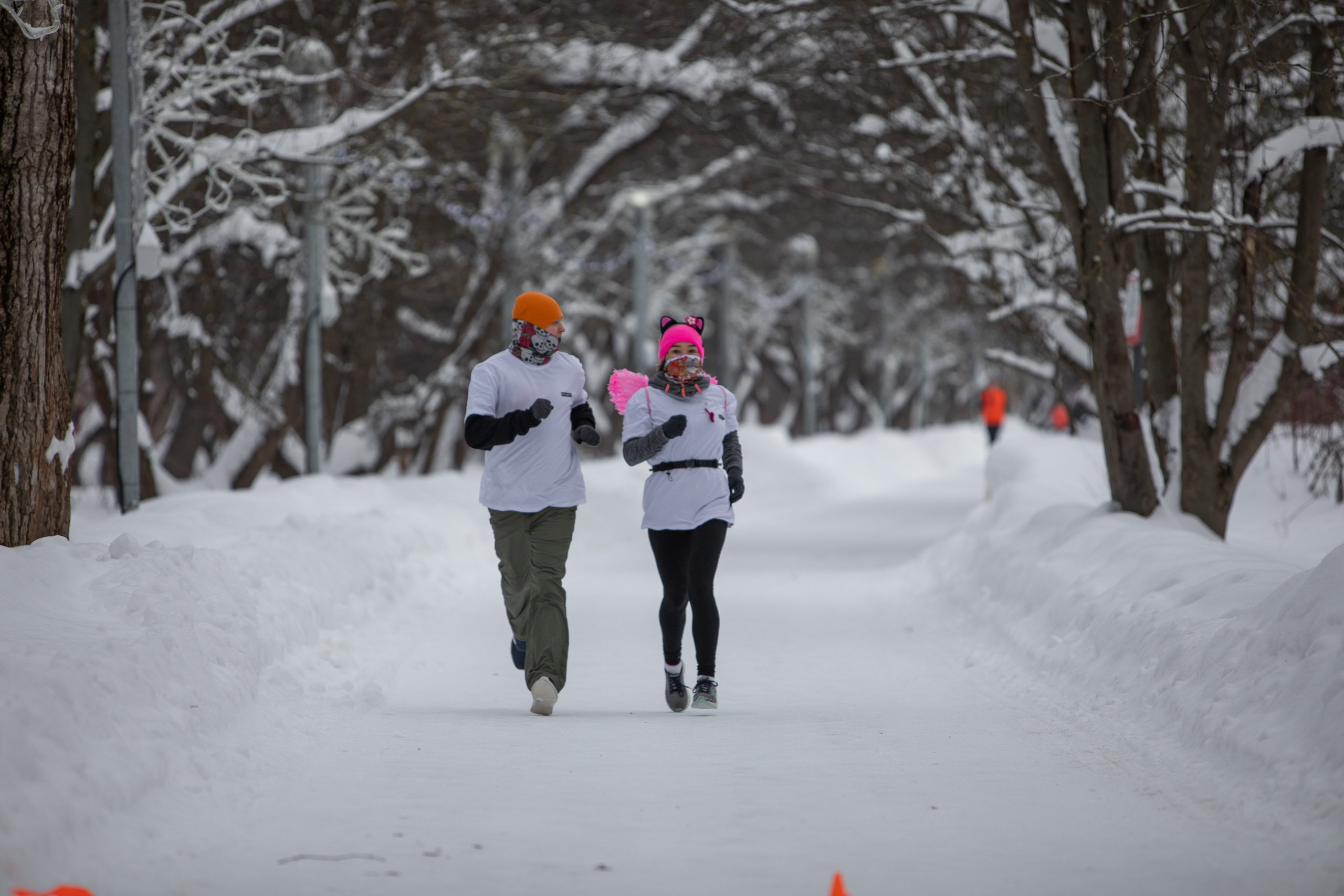 5 вёрст в Тушино, День влюбленных, 91 забег, 17 февраля 2024 г. Фотограф Сергей Ловкий